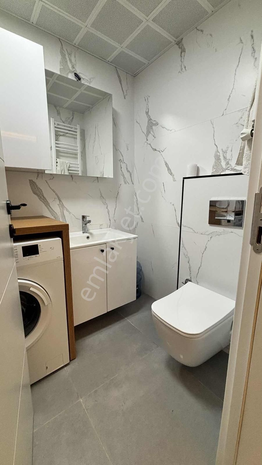 Ege Üniversitesi Forum Kolejler Civarında Eşyalı Kiralık 1+1 - Görsel 12