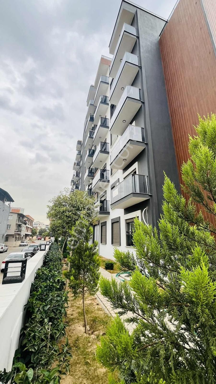 Ege Üniversitesi Forum Kolejler Civarında Eşyalı Kiralık 1+1 - Görsel 27