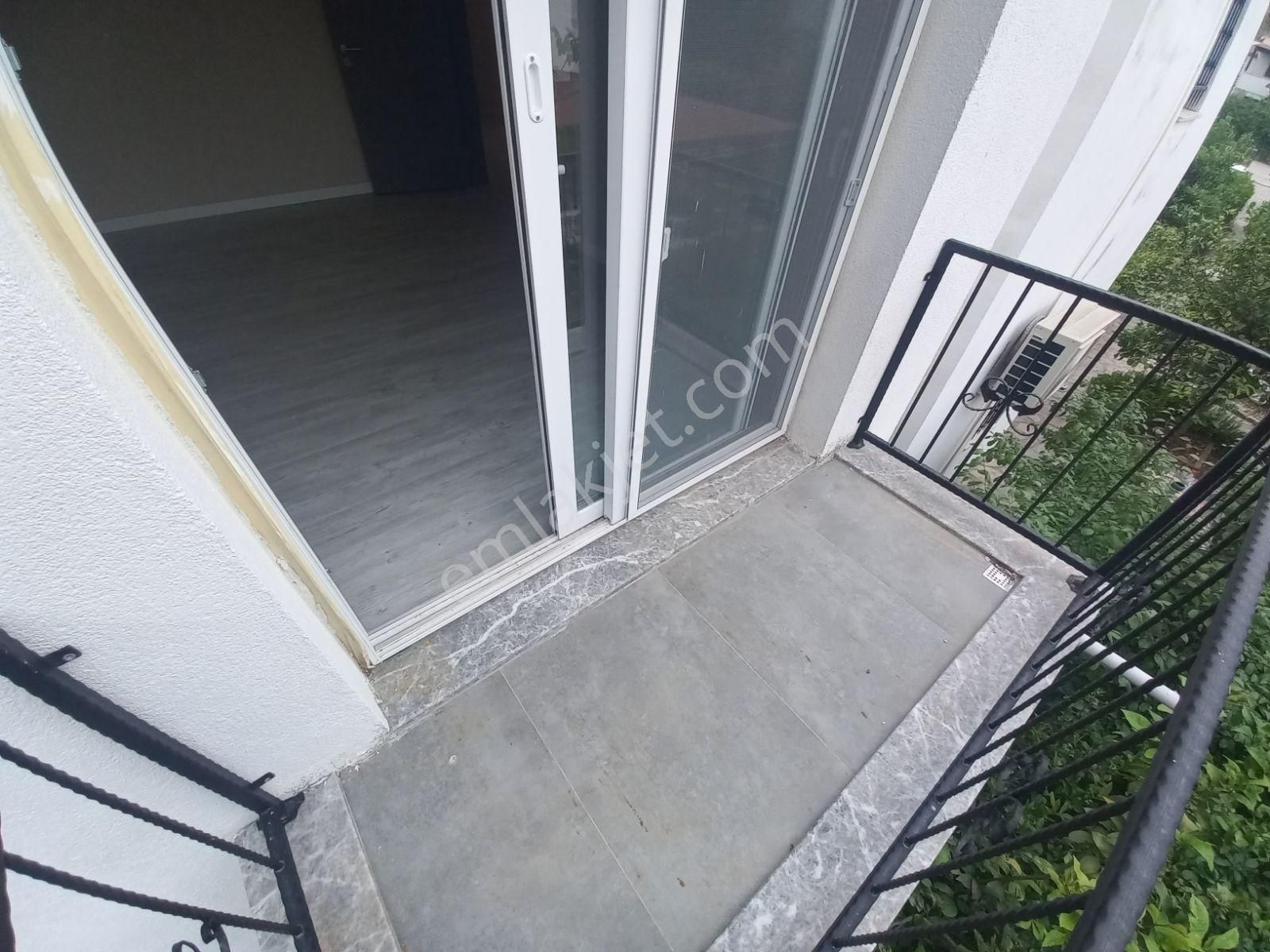 Ortakent Tam Merkezde Net 95 M2 2+1 Üst Kat Bahçeli Daire - Görsel 30