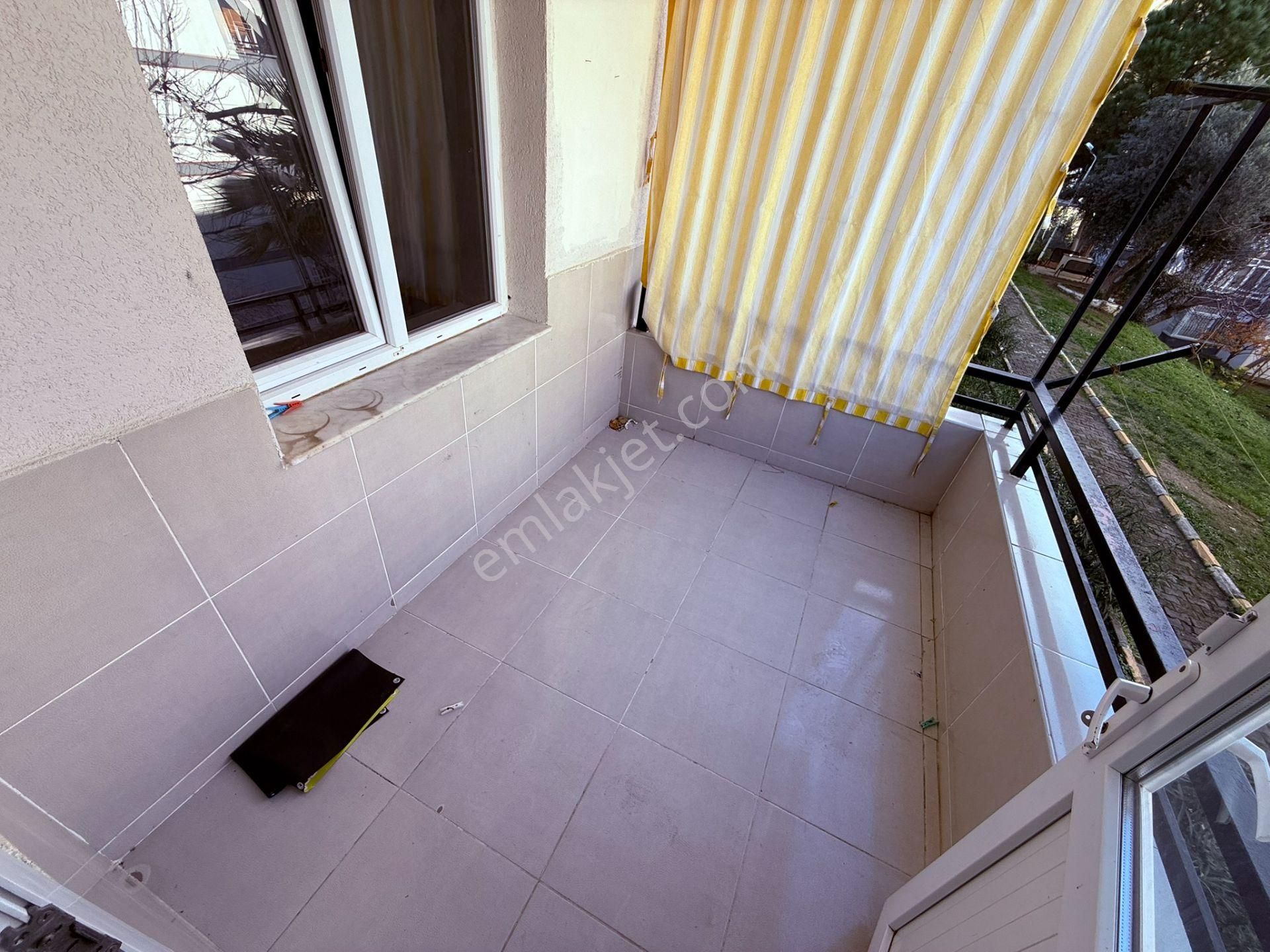 Kuşadasında Satılık 3+1 Yüksek Giriş Bakımlı Daire - Görsel 5