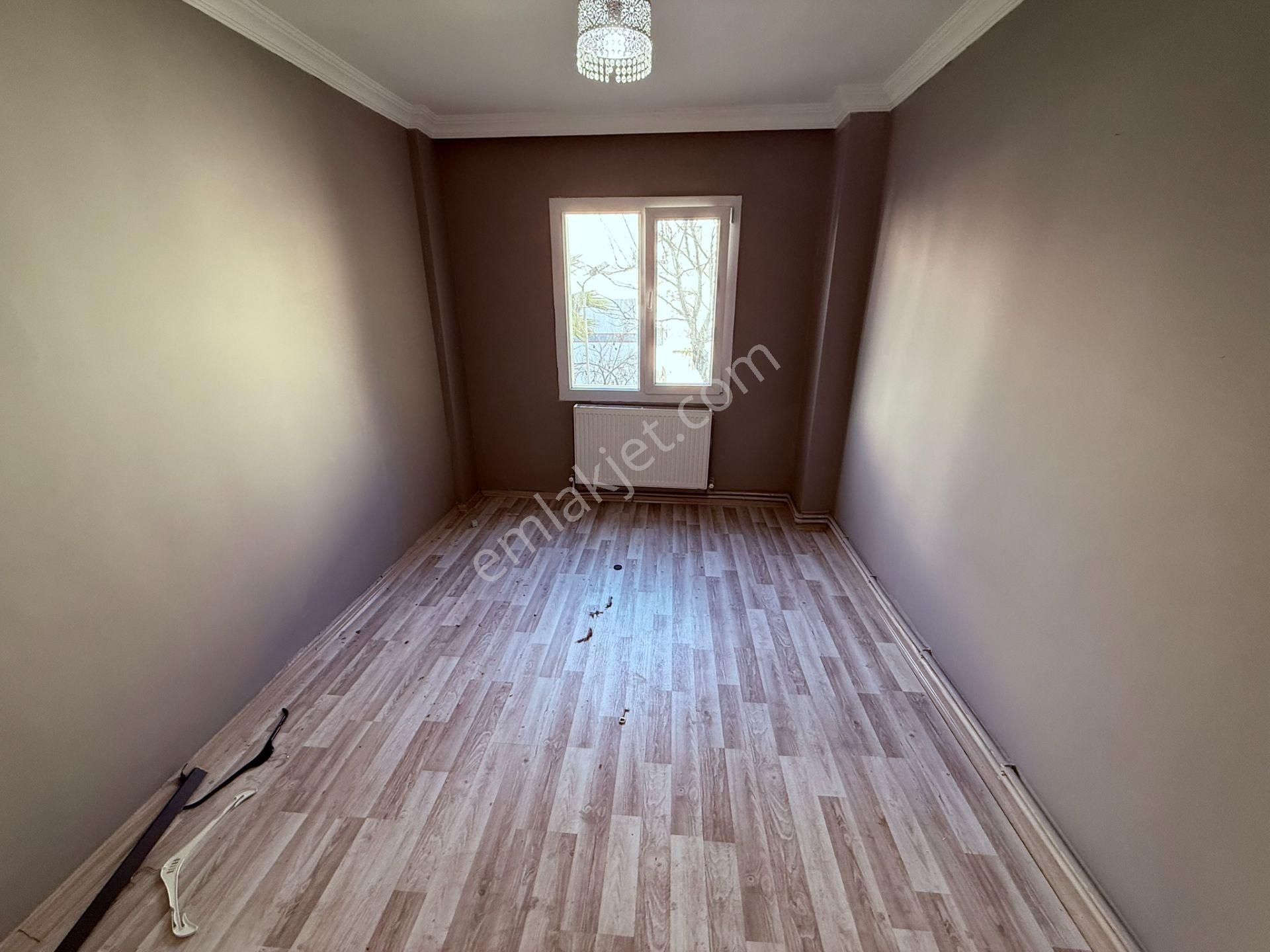 Kuşadasında Satılık 3+1 Yüksek Giriş Bakımlı Daire - Görsel 17