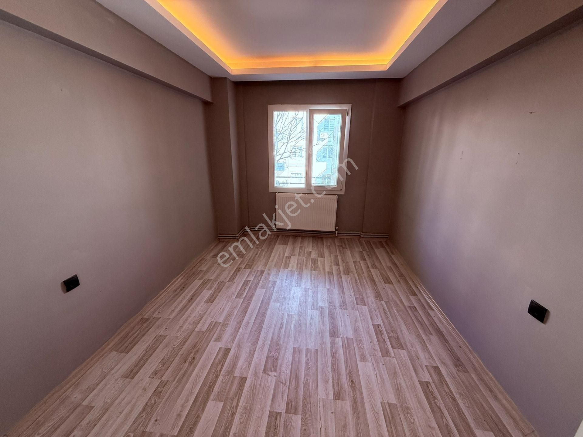 Kuşadasında Satılık 3+1 Yüksek Giriş Bakımlı Daire - Görsel 10