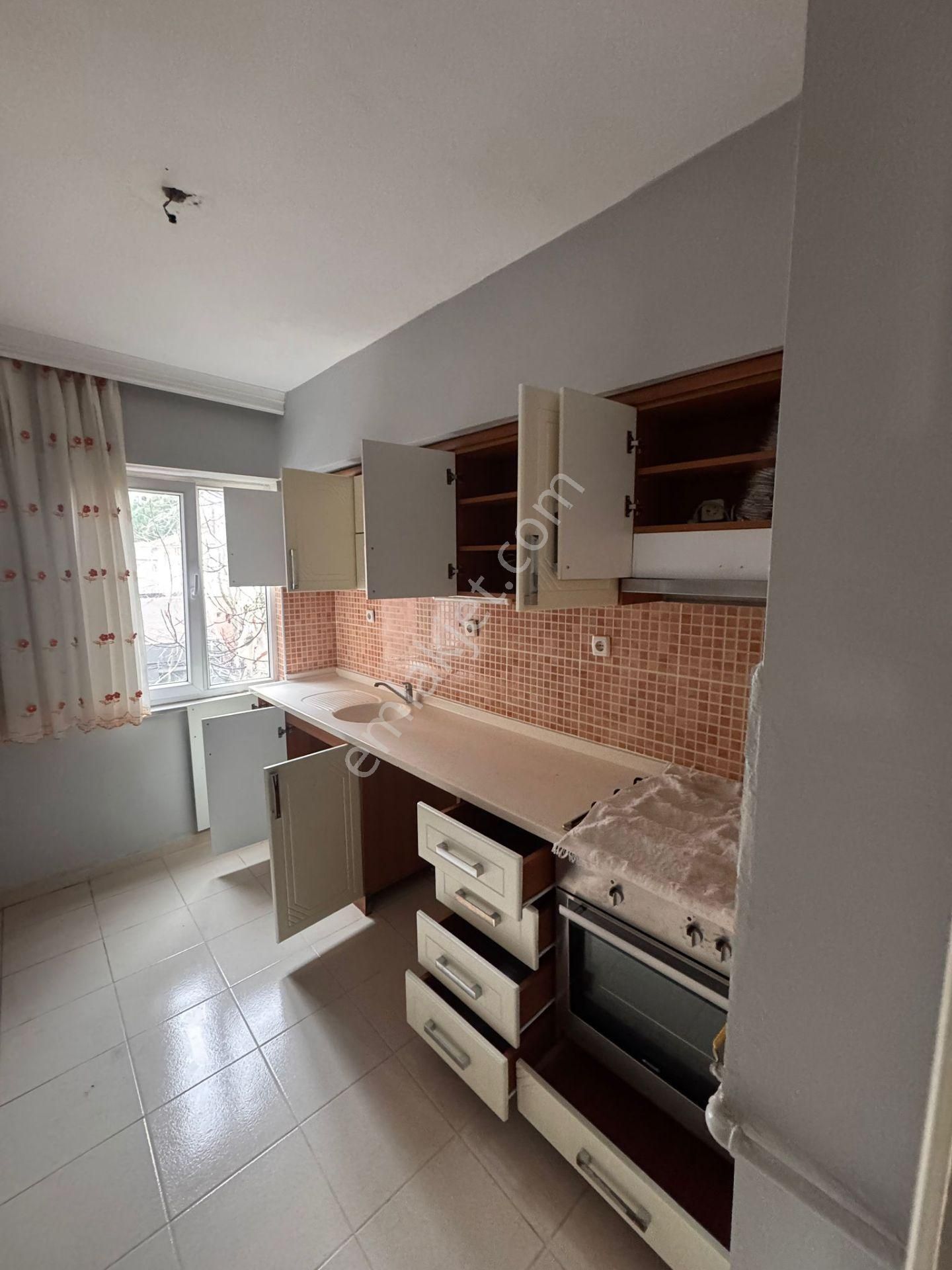 Çekirge Meydanına Yakın Giriş Kat 4+1 Kiralık Daire - Görsel 10