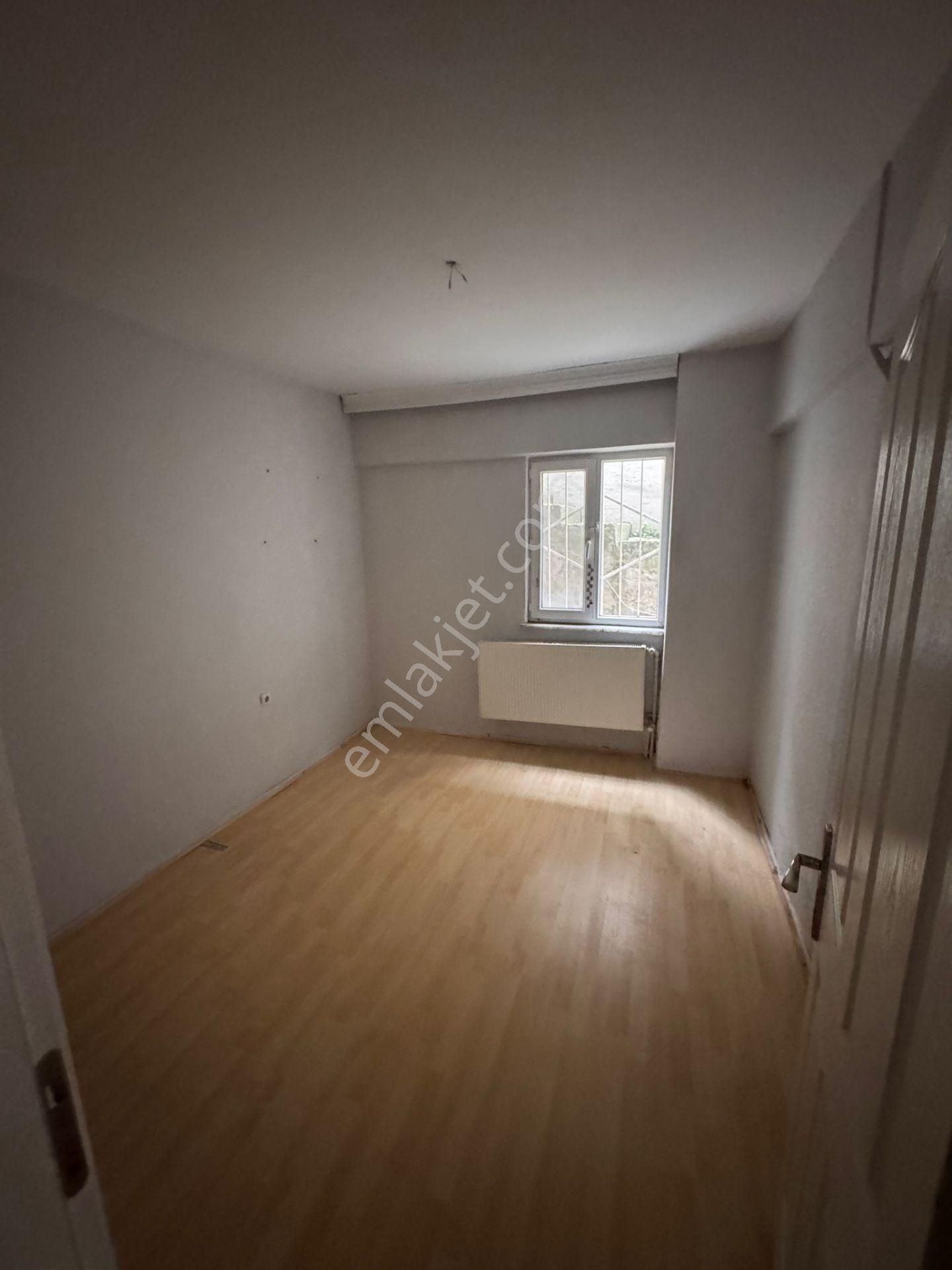 Çekirge Meydanına Yakın Giriş Kat 4+1 Kiralık Daire - Görsel 12