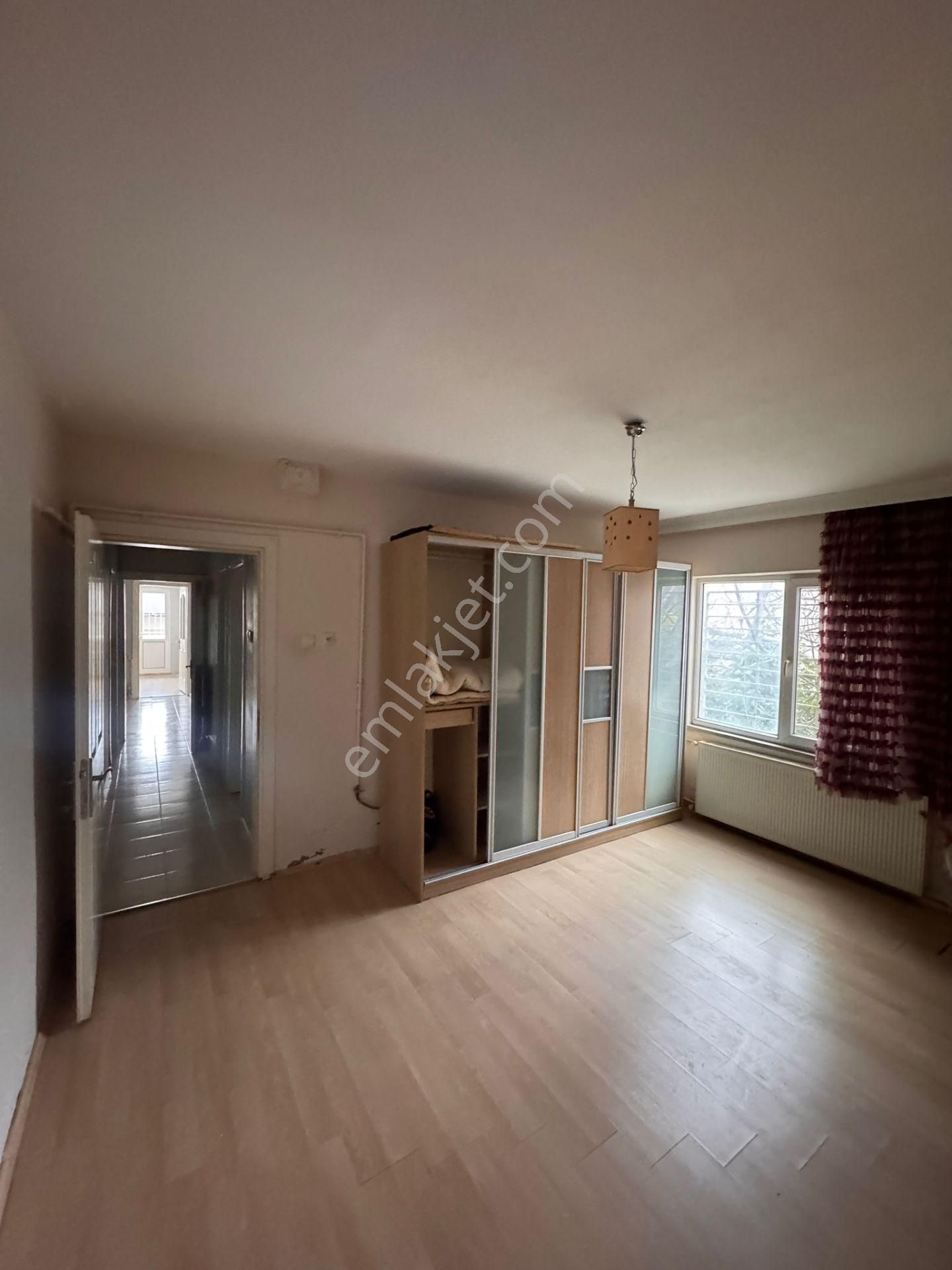 Çekirge Meydanına Yakın Giriş Kat 4+1 Kiralık Daire - Görsel 5
