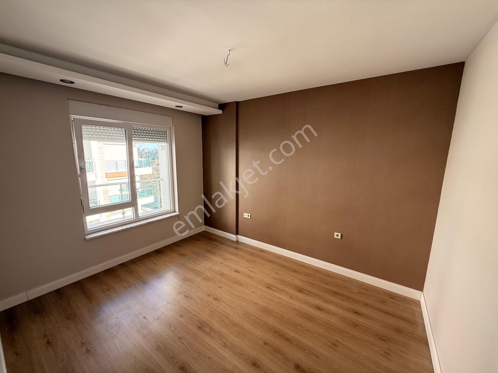 Hurma Mah. Havuzlu Site İçi 1+1 Kiralık Daire - Görsel 5