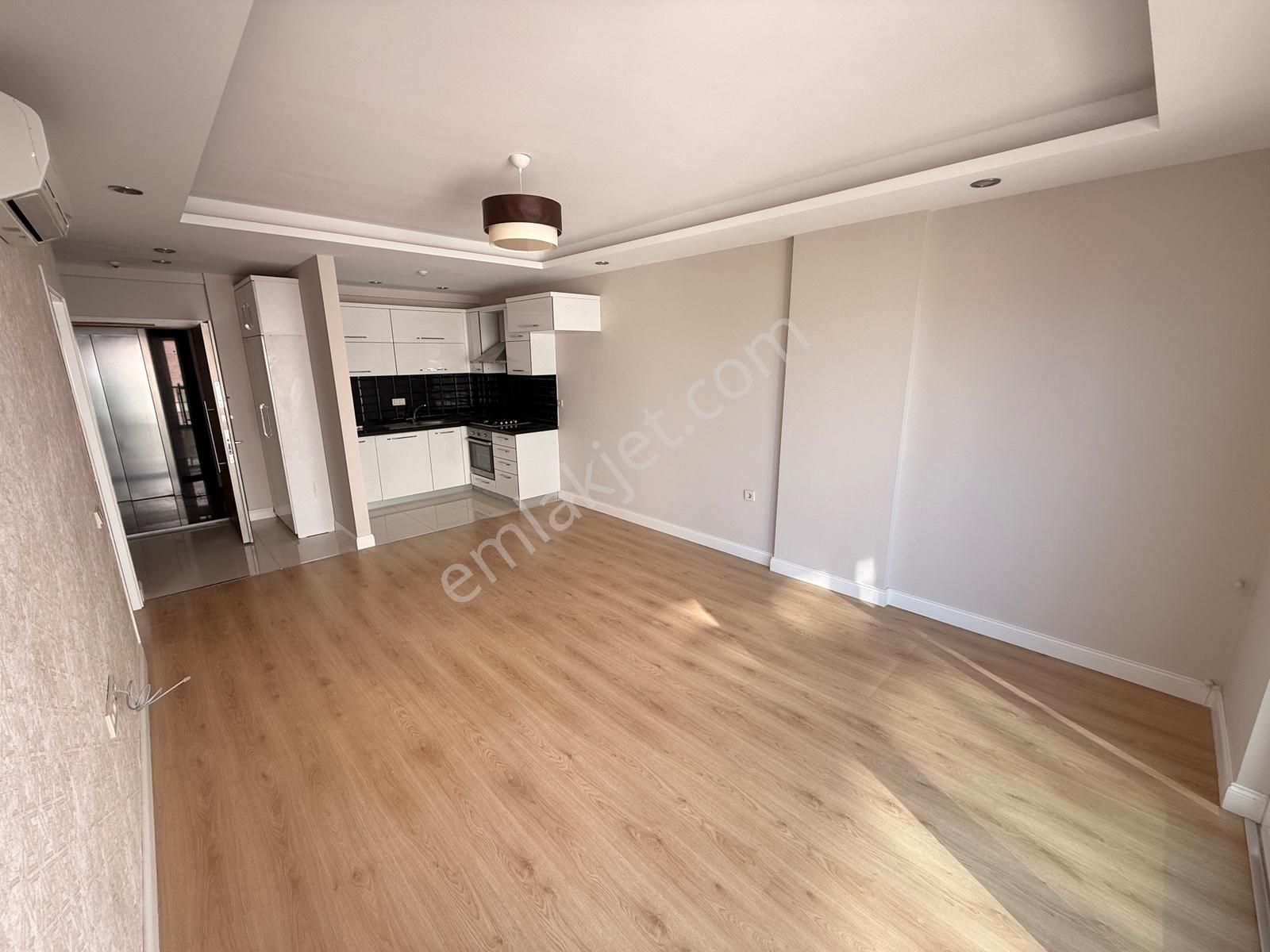 Hurma Mah. Havuzlu Site İçi 1+1 Kiralık Daire - Görsel 3