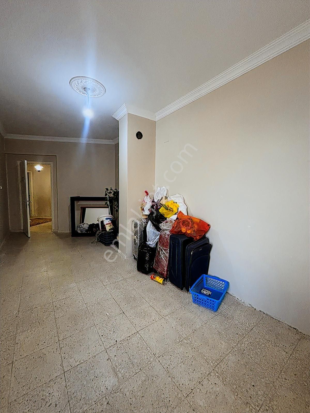 Soli'de Deniz'e Sıfır Eşyalı Kiralık Daire . - Görsel 28