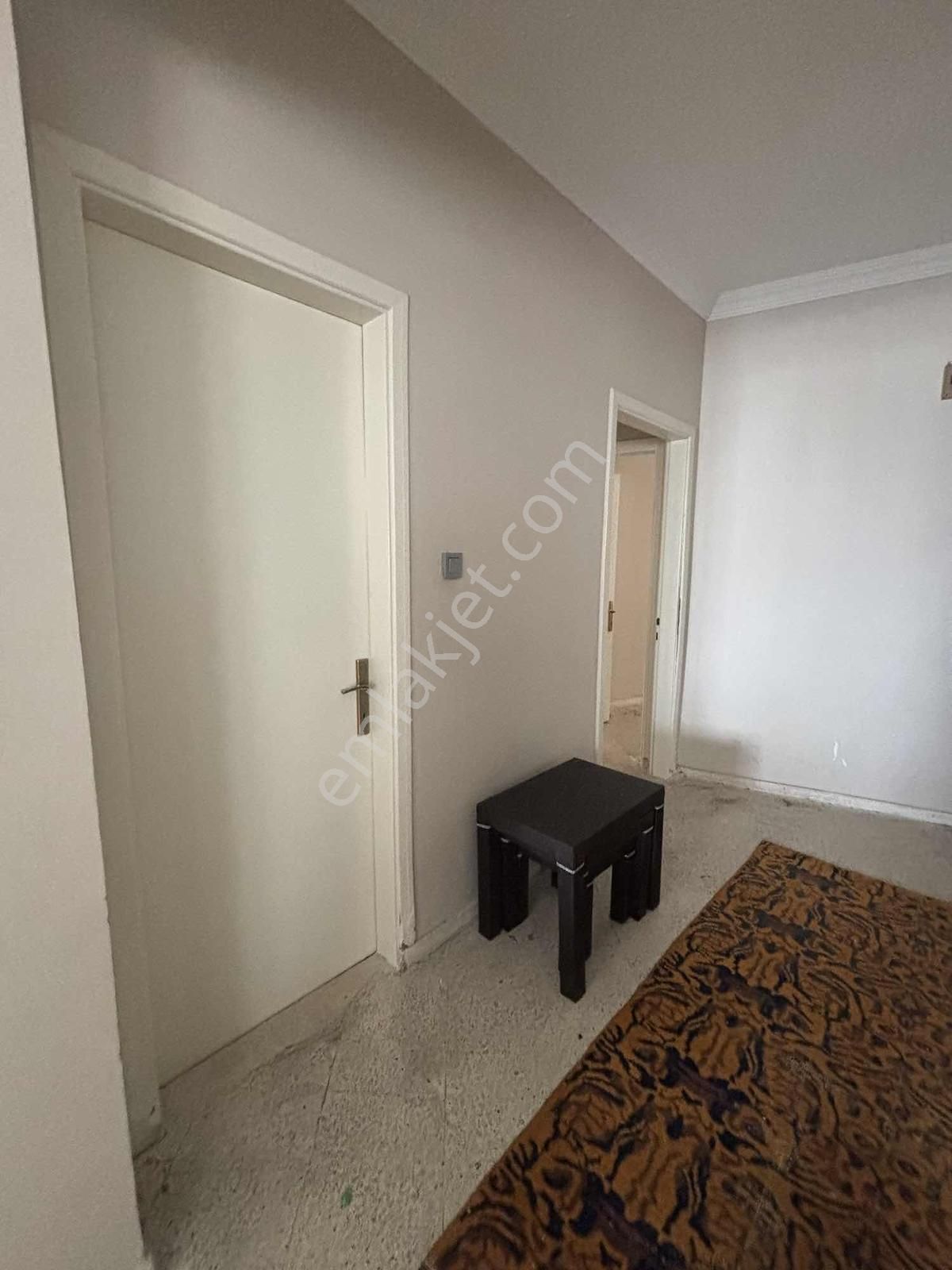 Soli'de Deniz'e Sıfır Eşyalı Kiralık Daire . - Görsel 5