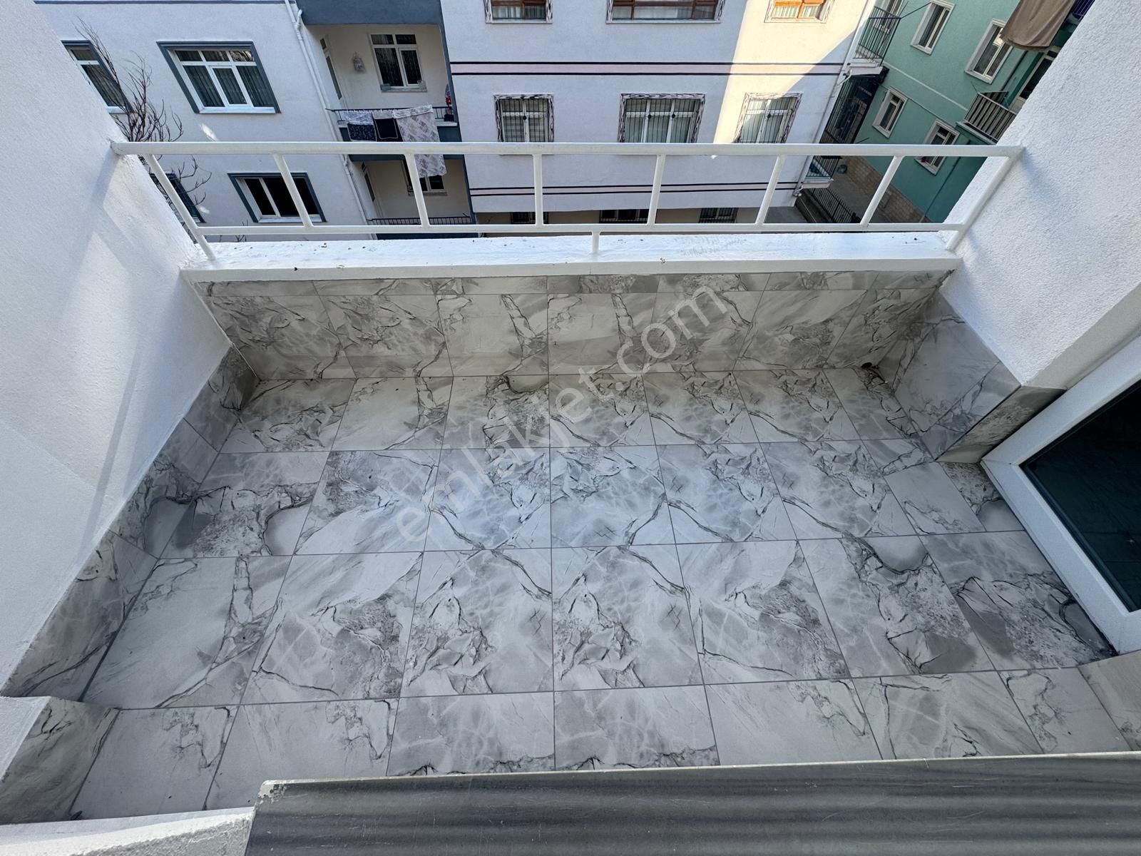 Plevne Mah'de Cadde Üzerinde Ebeveyn Banyolu Sıfır Yapılı Daire! - Görsel 28