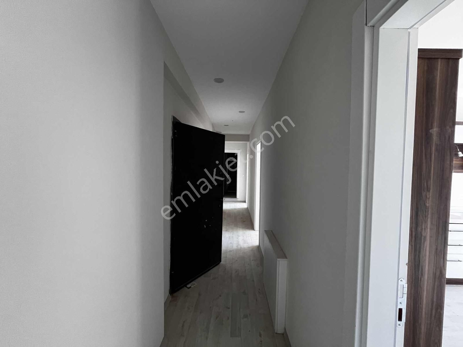 Harika Konumda 2+1 Kapalı Mutfak Kiralık Daire - Görsel 16