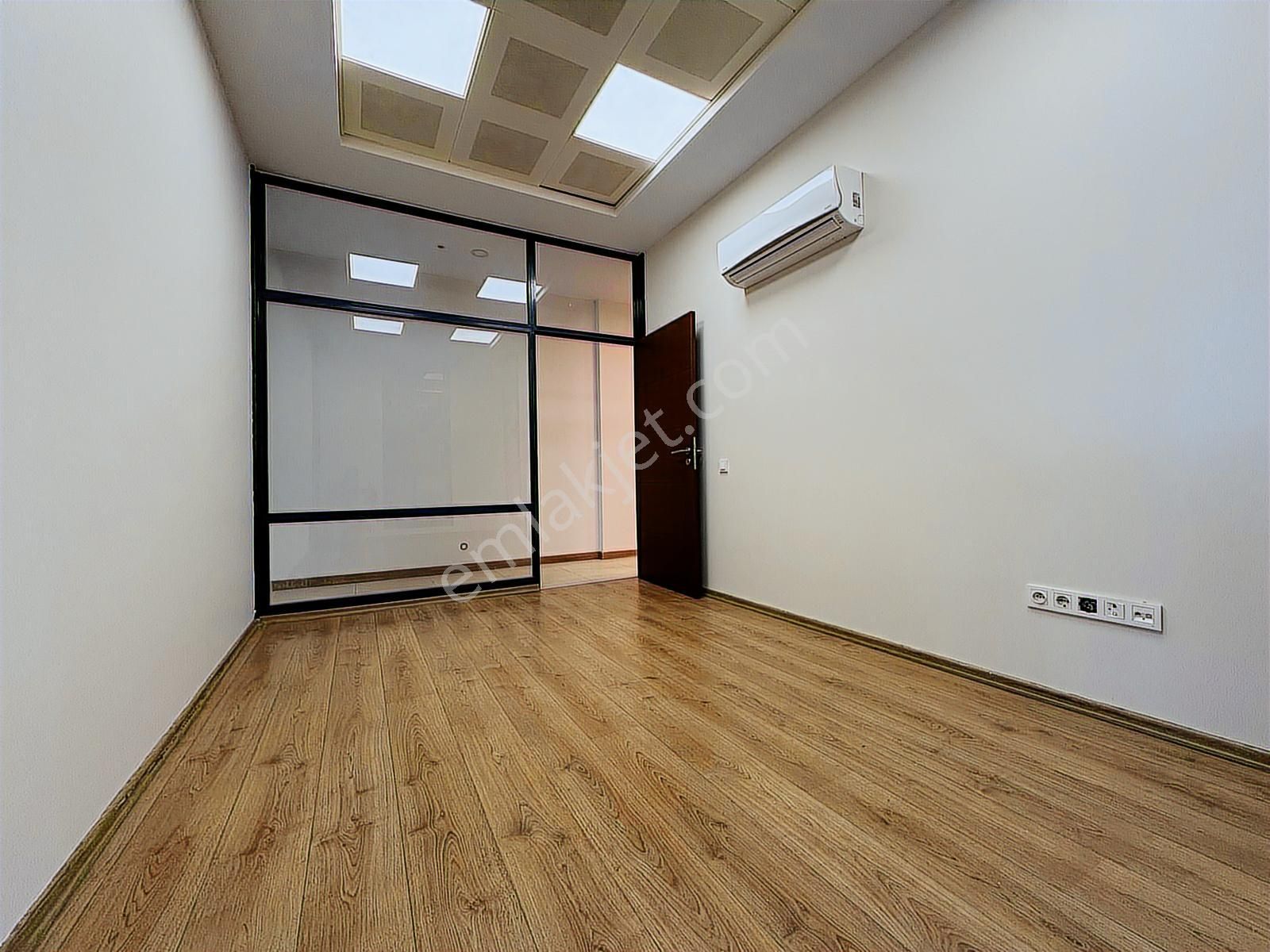New Form Dan Maxima Plaza Da Kiralık 3+1 Ofis - Görsel 5