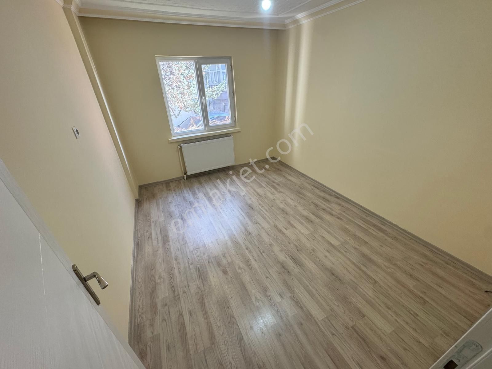 Plevne Mah'de Ara Katta Balkonlu Satılık 3+1 Yüksek Giriş Daire! - Görsel 19