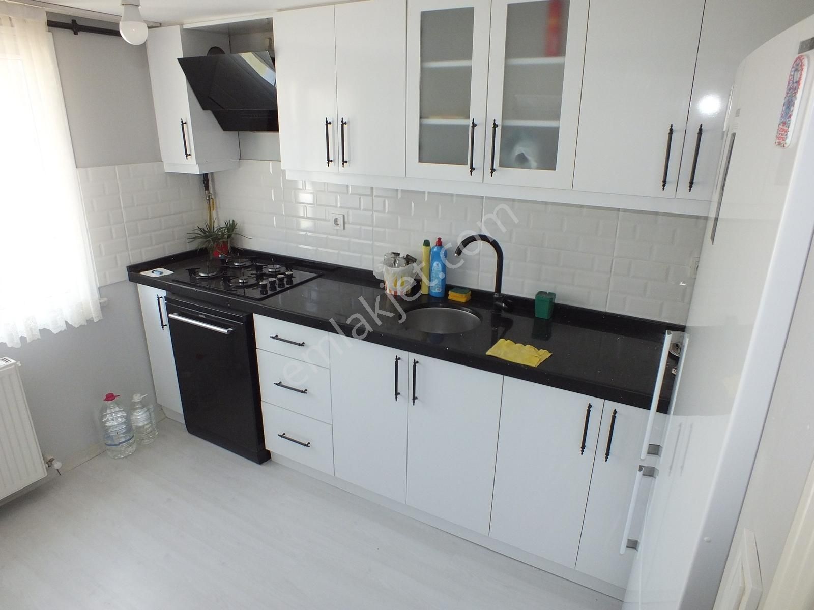 Esenler Mah. Metroya Yürüme Mesafesinde 2+1 Kiralıkçatı Katı - Görsel 25