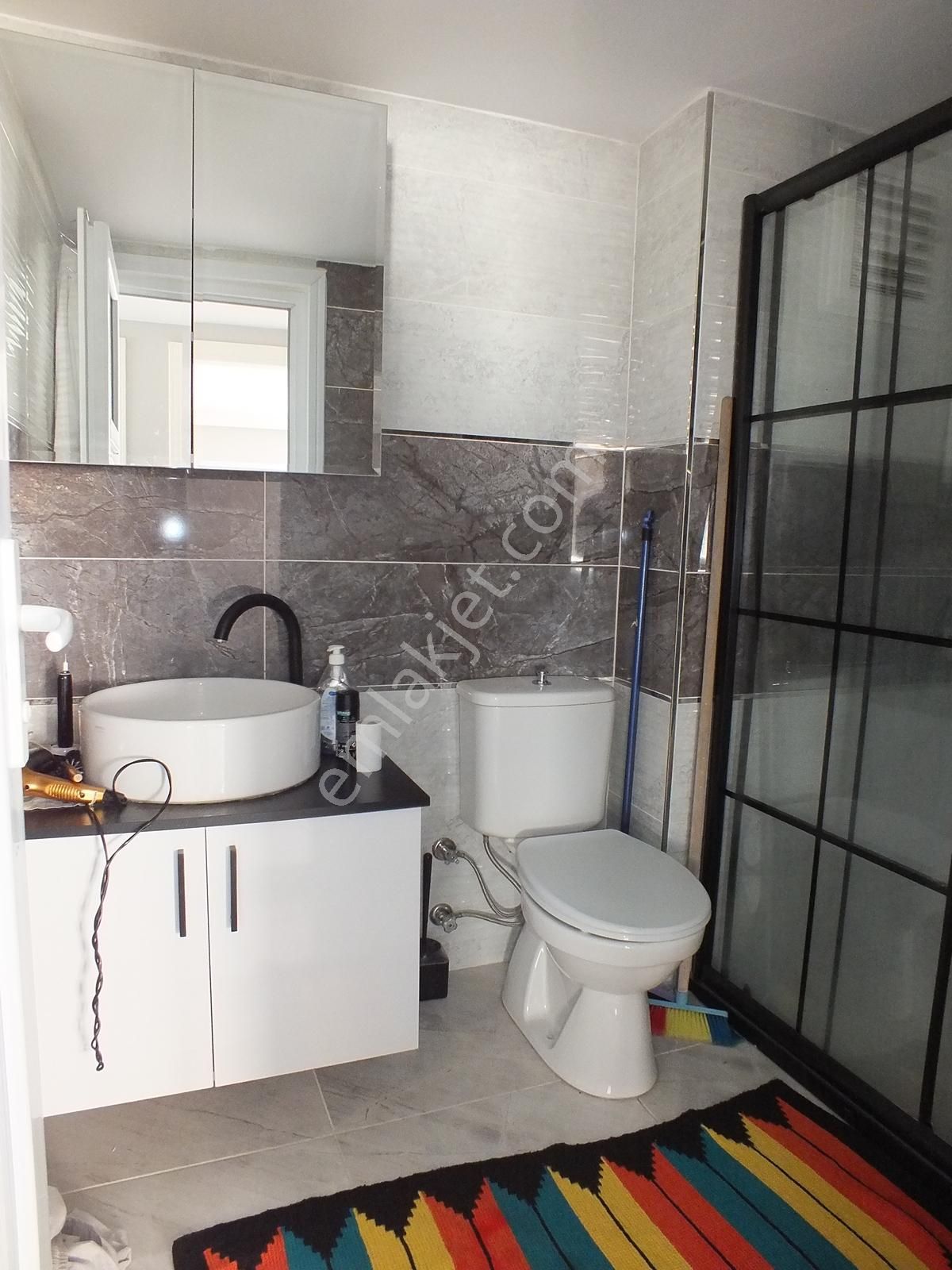 Esenler Mah. Metroya Yürüme Mesafesinde 2+1 Kiralıkçatı Katı - Görsel 23