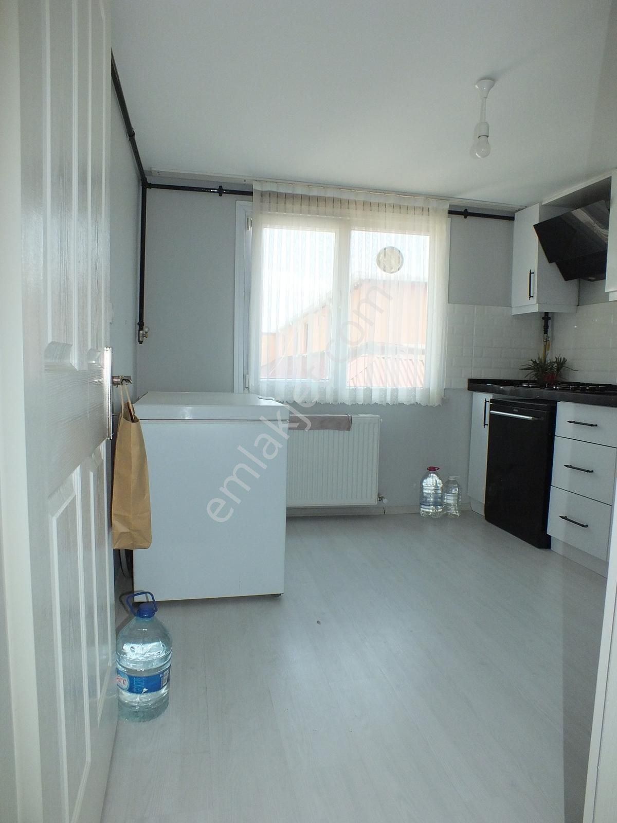 Esenler Mah. Metroya Yürüme Mesafesinde 2+1 Kiralıkçatı Katı - Görsel 28