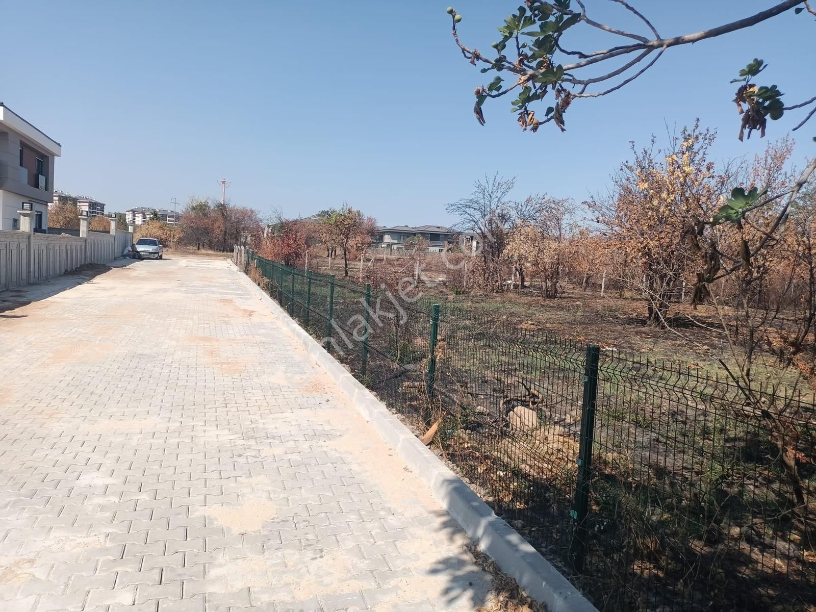 Tekirdağ Çorlu Önerler'de Konumu Mükemmel 1040 Metrekare Satılık Arsa - Görsel 5