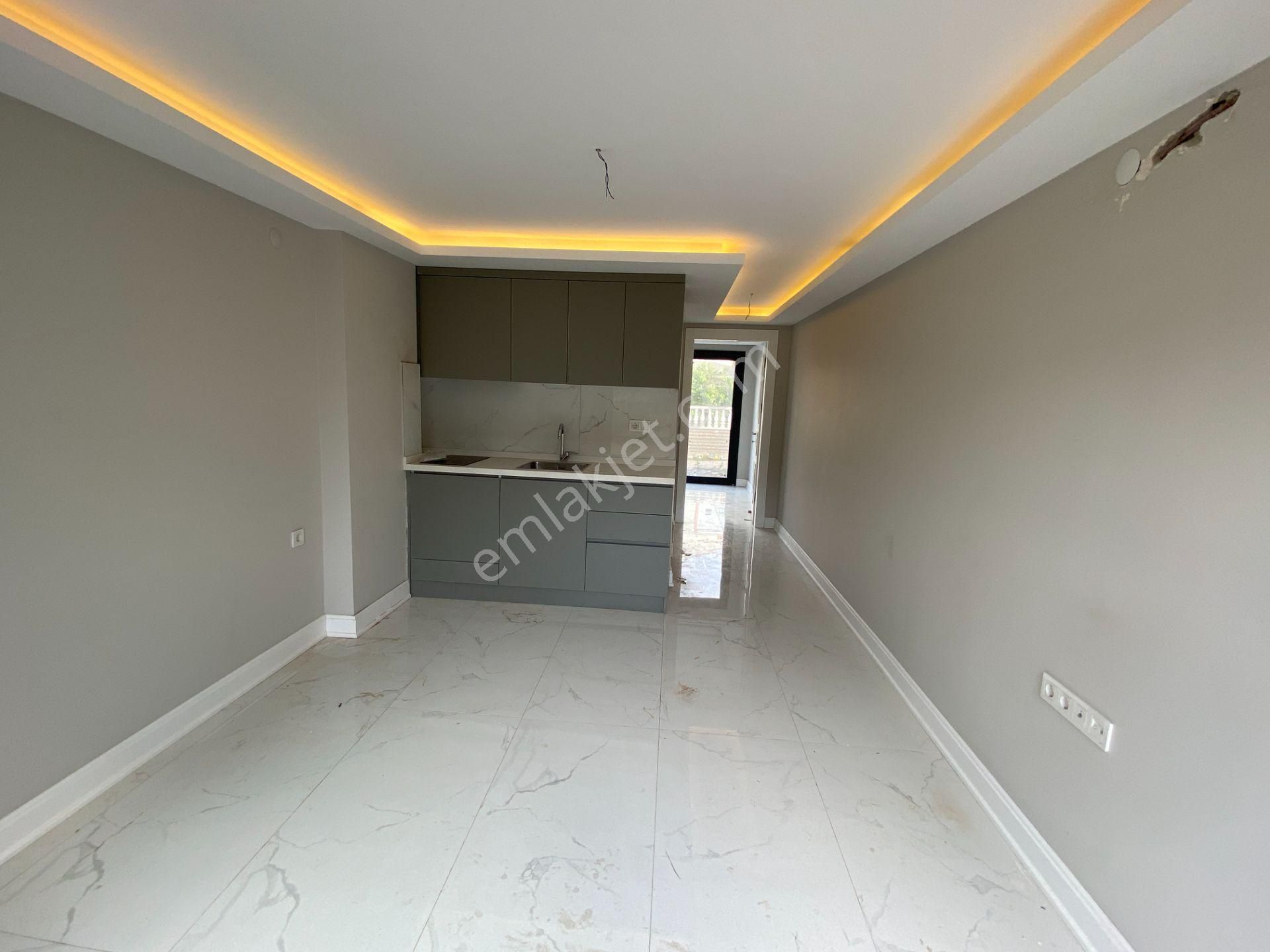 Ayvalık Şirinkette Kiralık Konsept 1+1 - Görsel 14