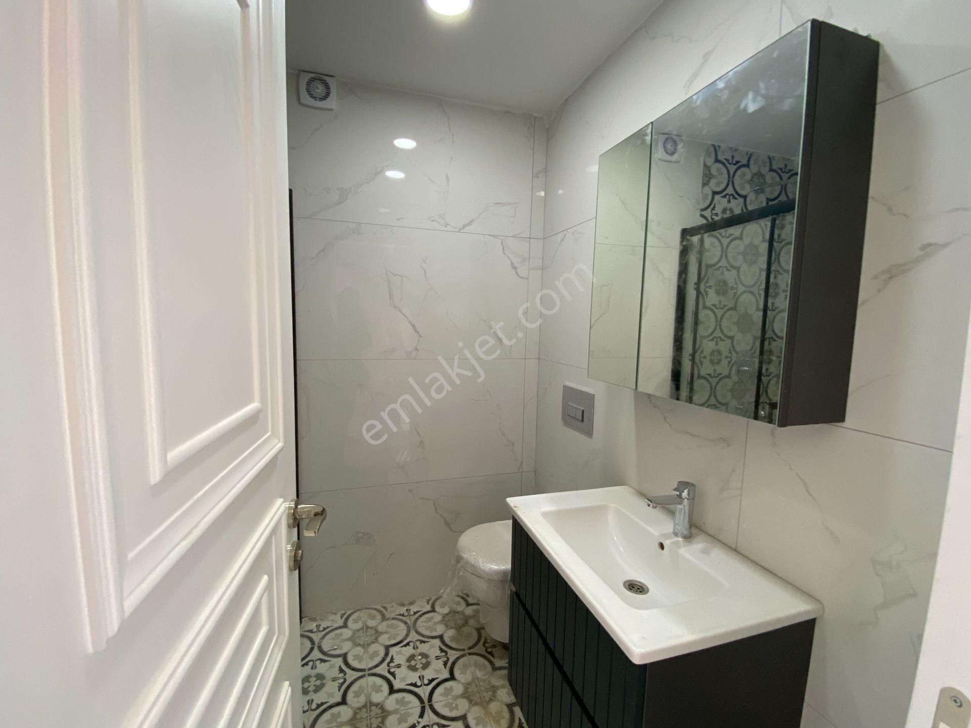 Ayvalık Şirinkette Kiralık Konsept 1+1 - Görsel 12