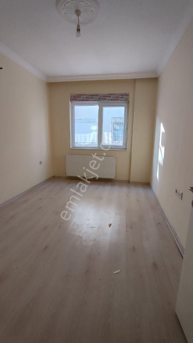 Korkuteli Yeni Mahallede Kiralık 2+1 Daire - Görsel 14