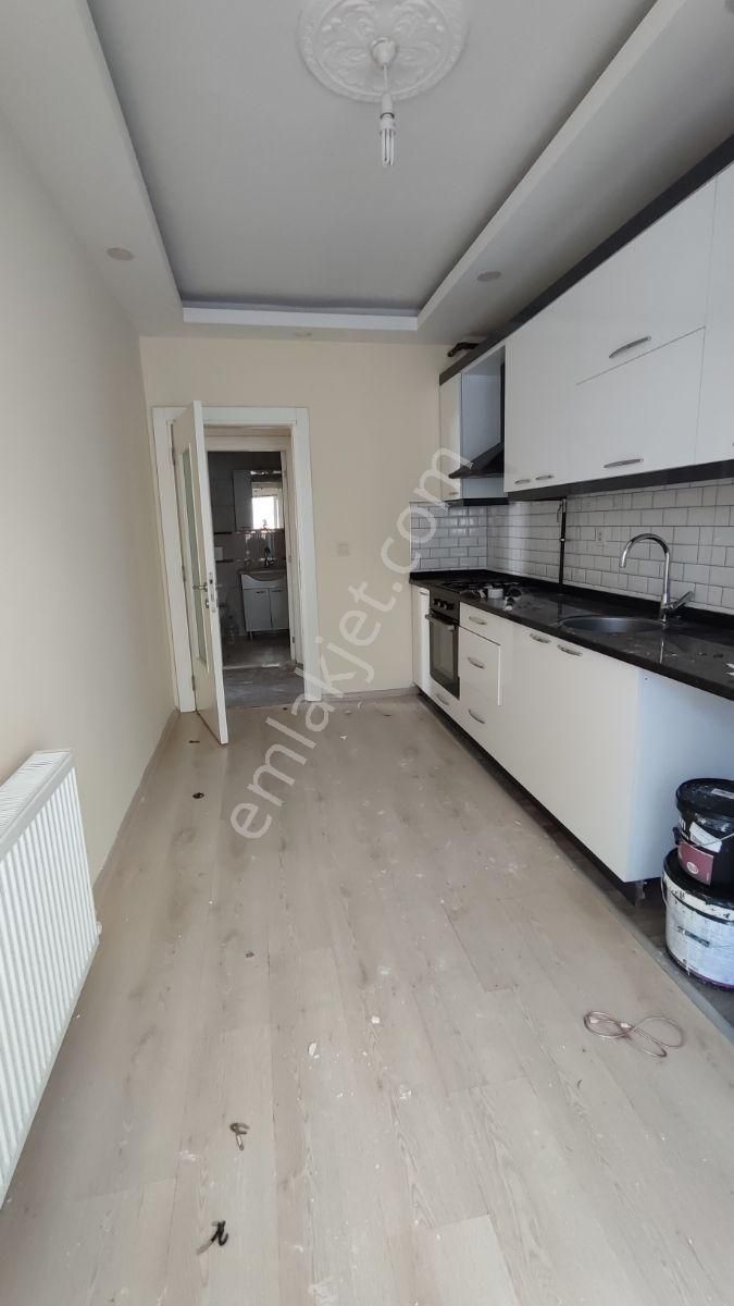 Korkuteli Yeni Mahallede Kiralık 2+1 Daire - Görsel 5