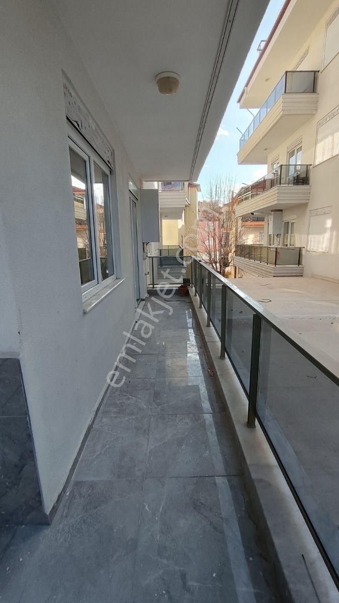 Korkuteli Yeni Mahallede Kiralık 2+1 Daire - Görsel 13