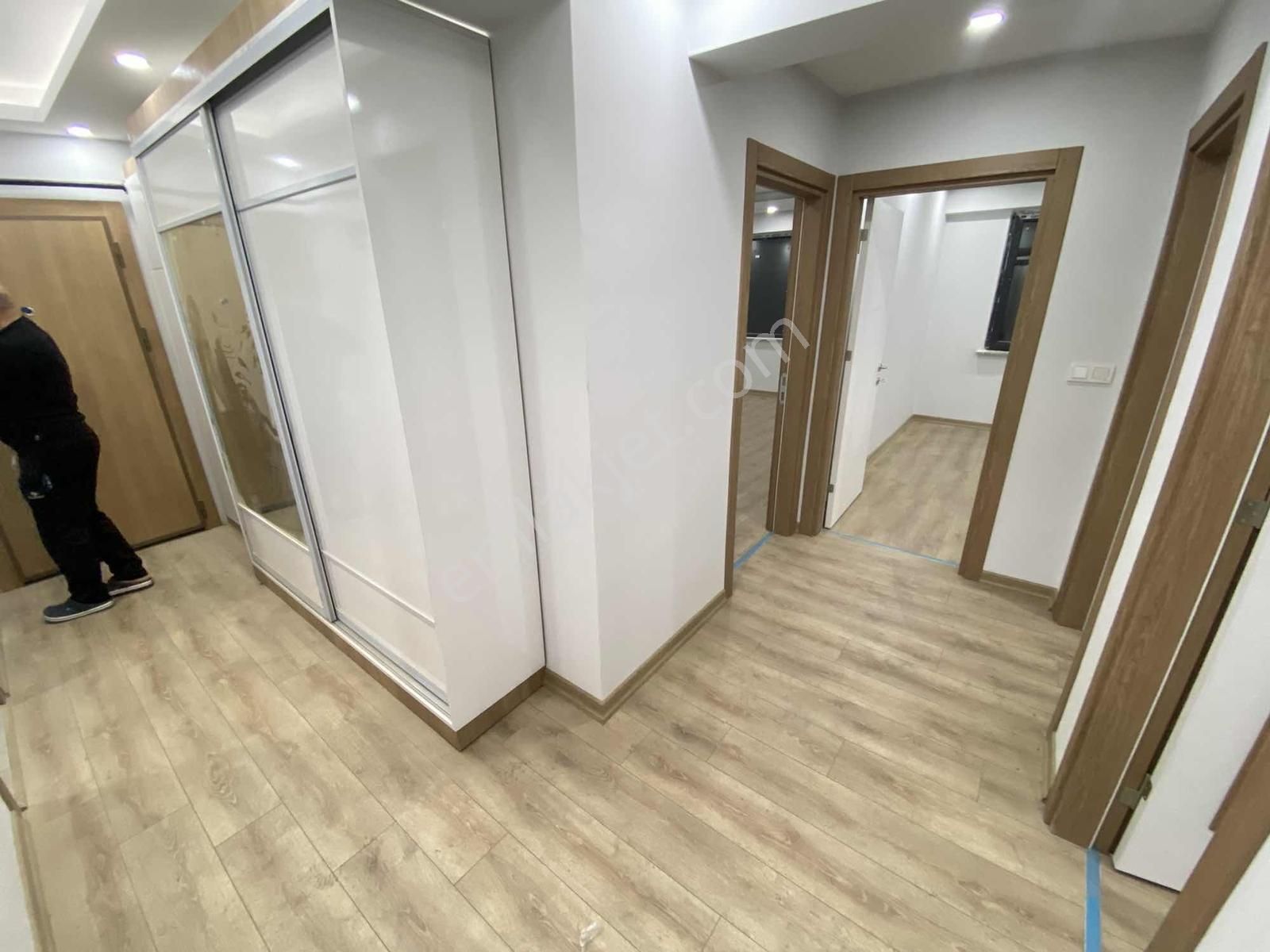 Tuğradan Tekirdağ Yolunda 3+1 145 M2 Satılık Lüx Daire - Görsel 5