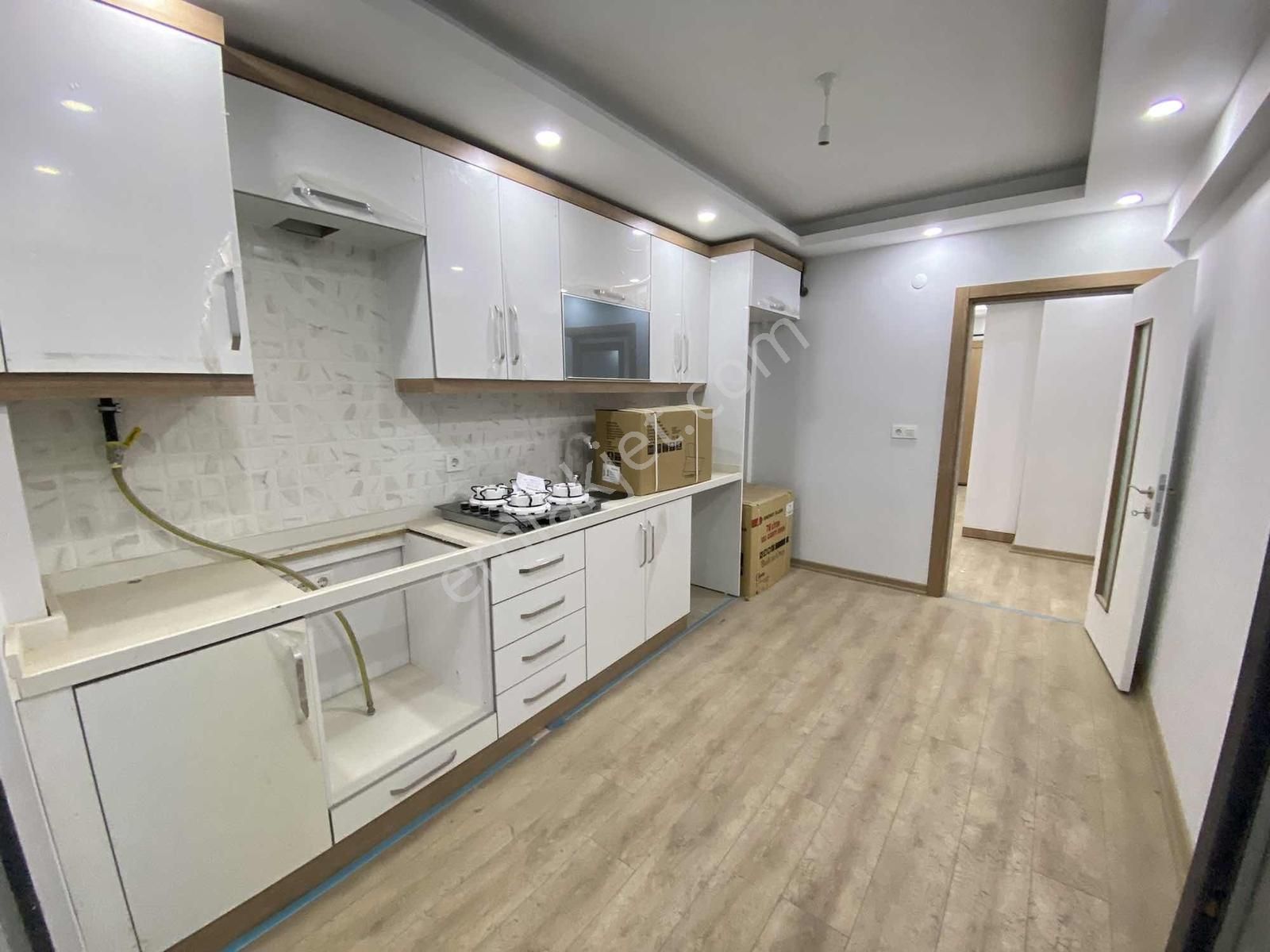 Tuğradan Tekirdağ Yolunda 3+1 145 M2 Satılık Lüx Daire - Görsel 11
