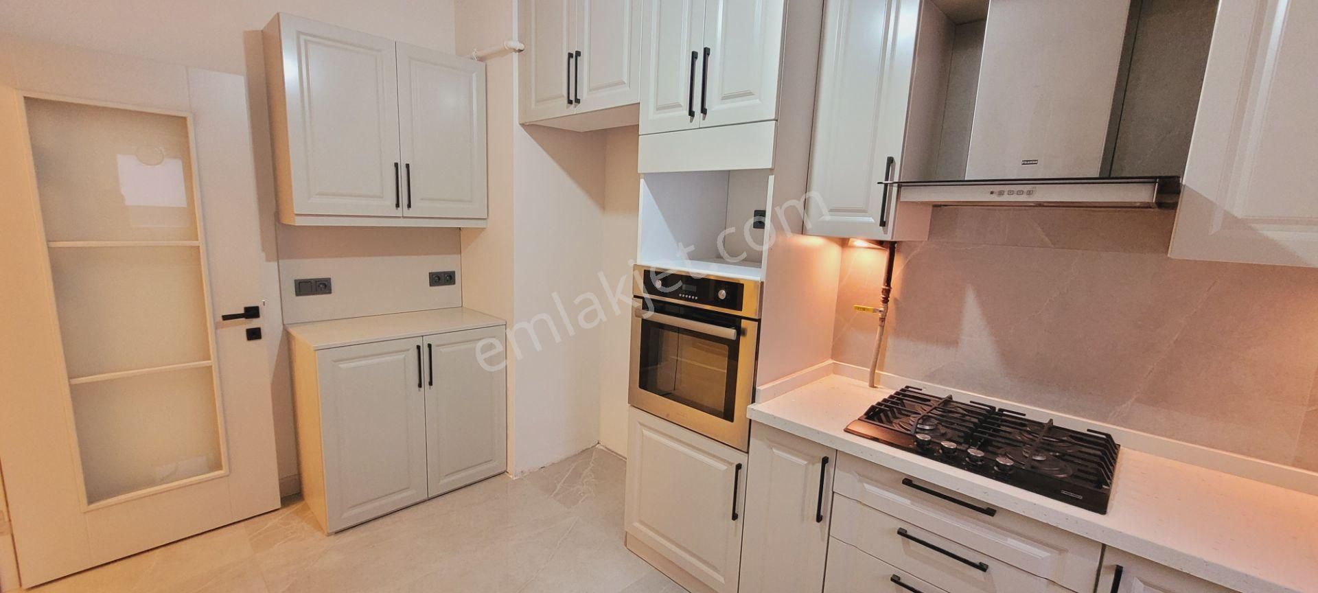 7/24 Güvenlikli Sitede Spor Salonlu Havuzlu 2+1 Net 85m2 - Görsel 5