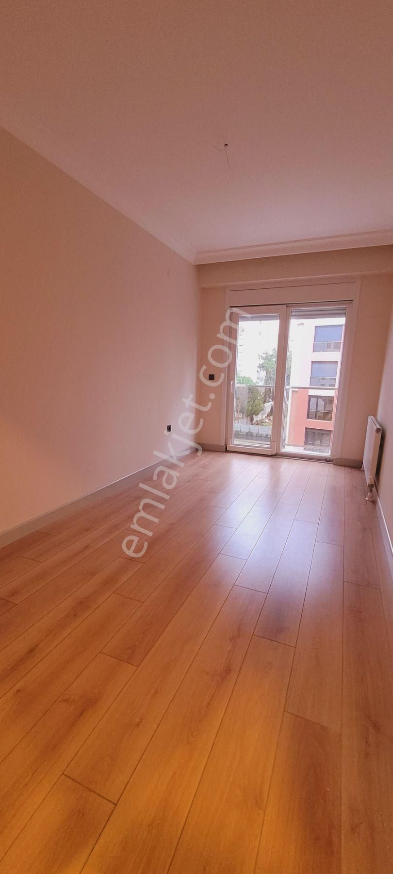 7/24 Güvenlikli Sitede Spor Salonlu Havuzlu 2+1 Net 85m2 - Görsel 16