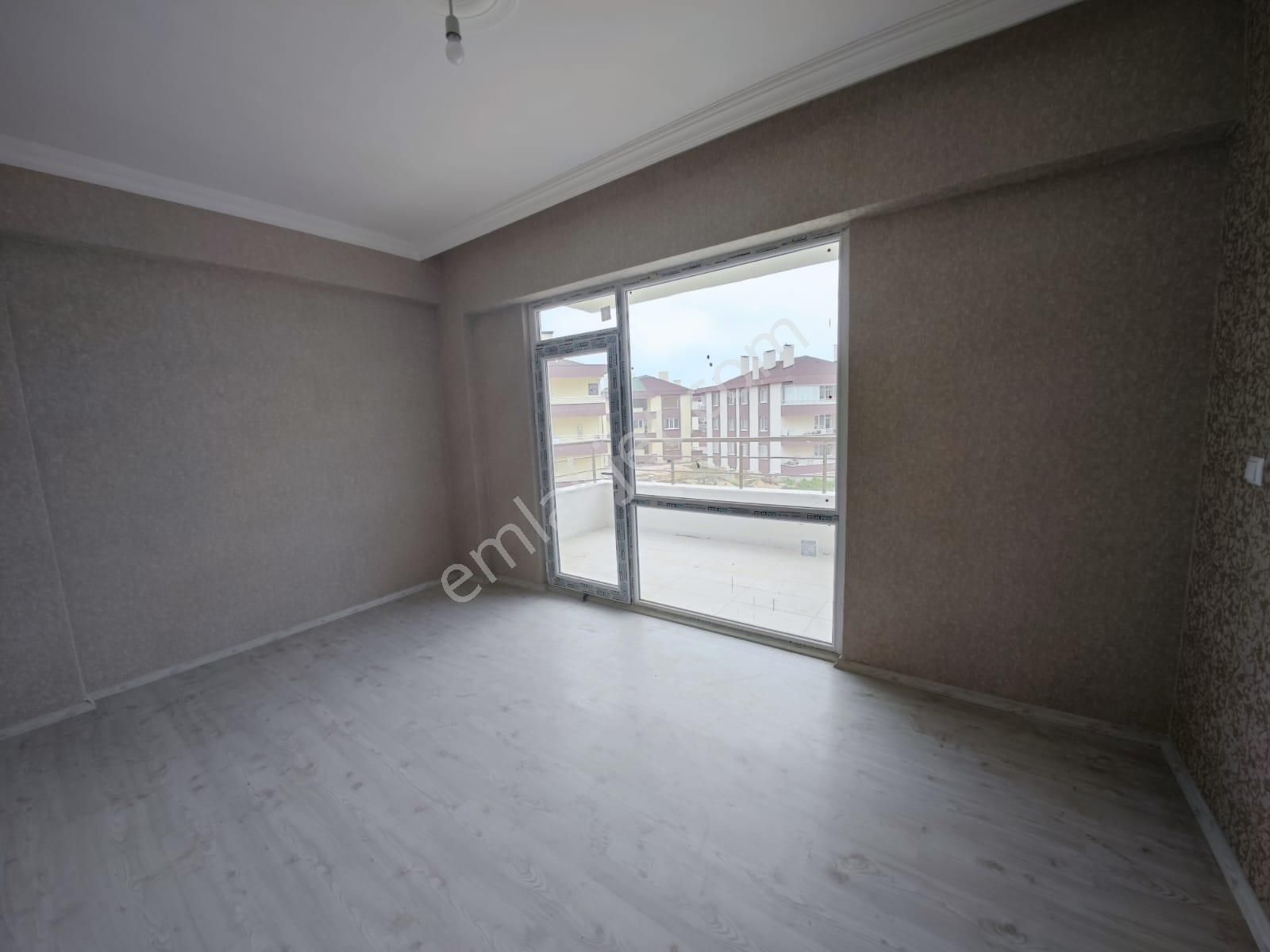 Parsana Mahallesi Site İçi Ara Kat 3+1 Daire - Görsel 12