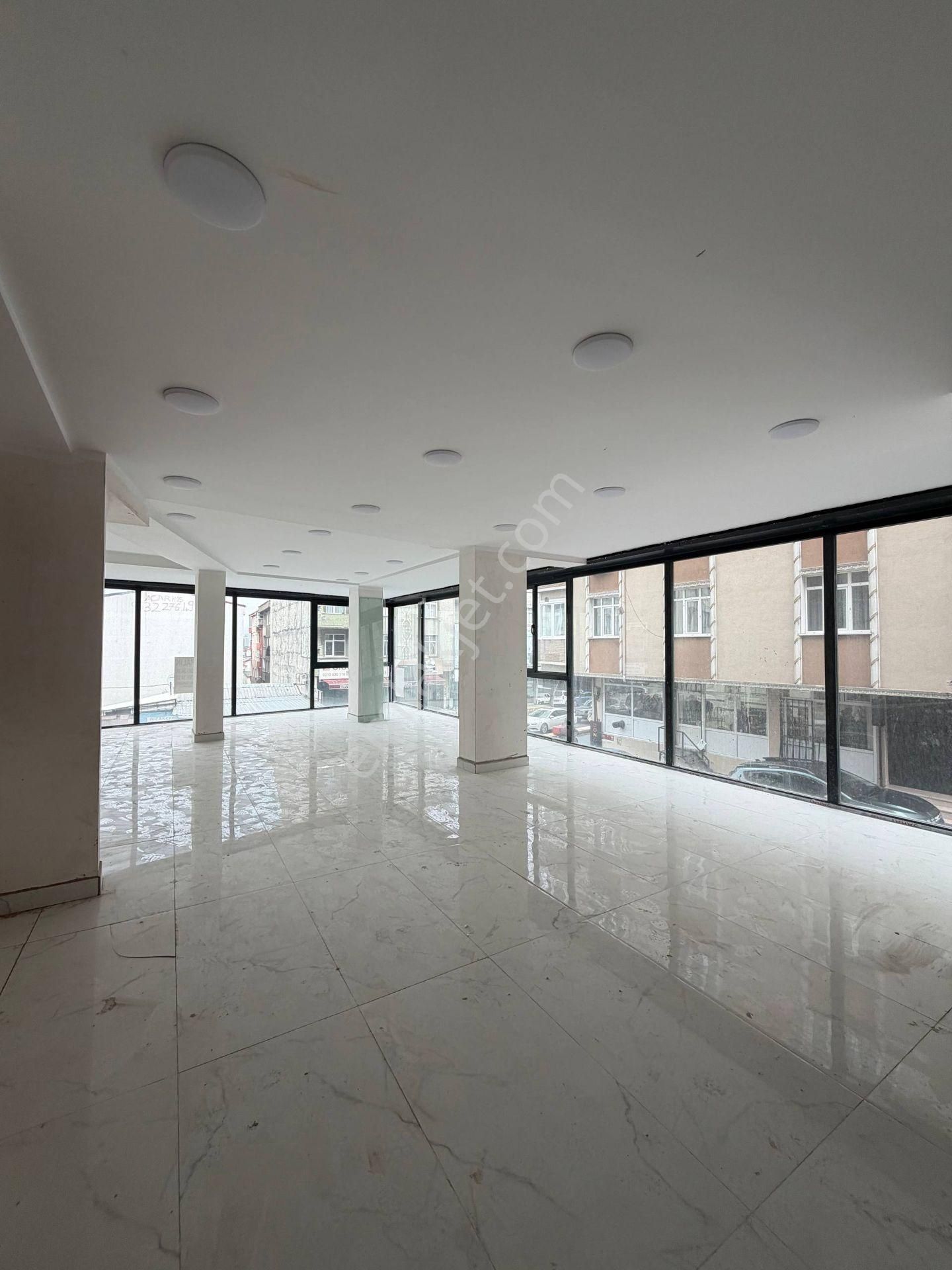 Esenyurt Sultaniye Mahallesi 100 M² Kiralık Sıfır Boş Dükkan İşlek Cadde Üzeri Meydana 5 Dk. Yürüme - Görsel 12