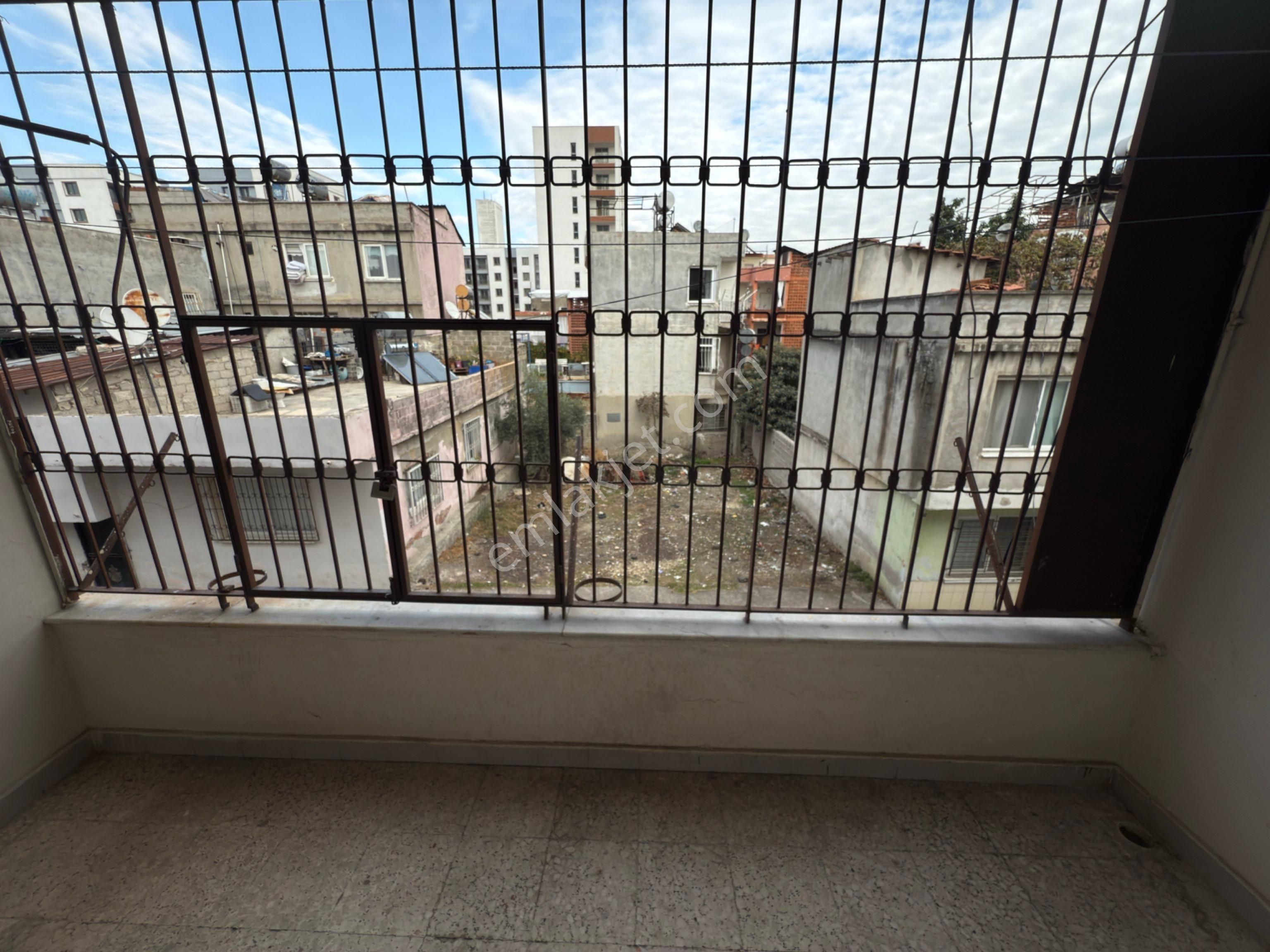 Barış Mahallesi Çift Cephesi Açık Müstakil Ara Kat Daire - Görsel 23