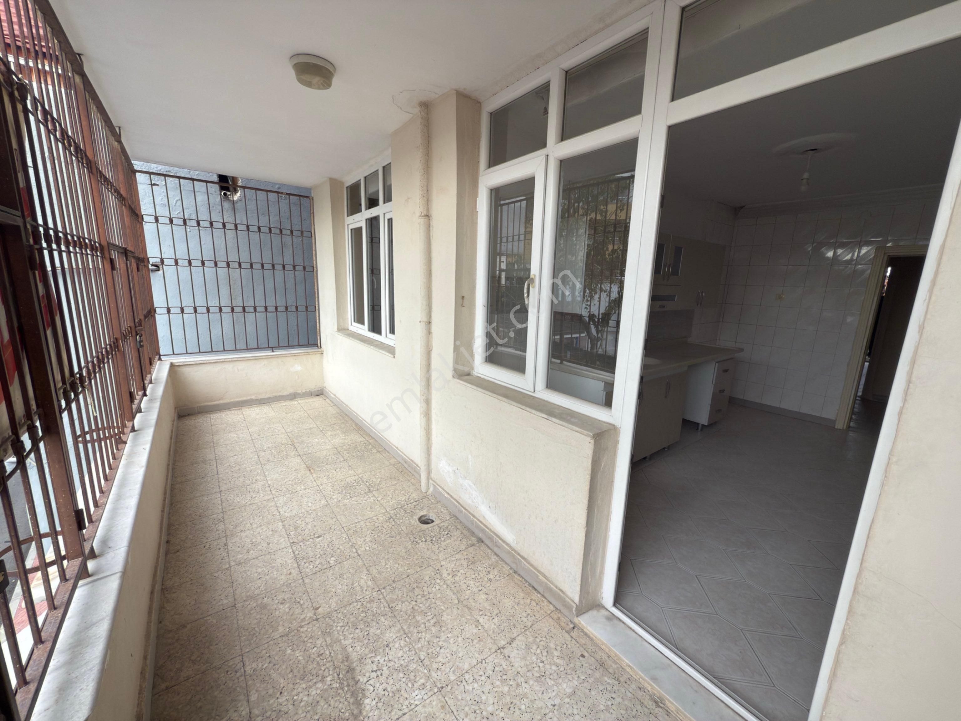 Barış Mahallesi Çift Cephesi Açık Müstakil Ara Kat Daire - Görsel 20