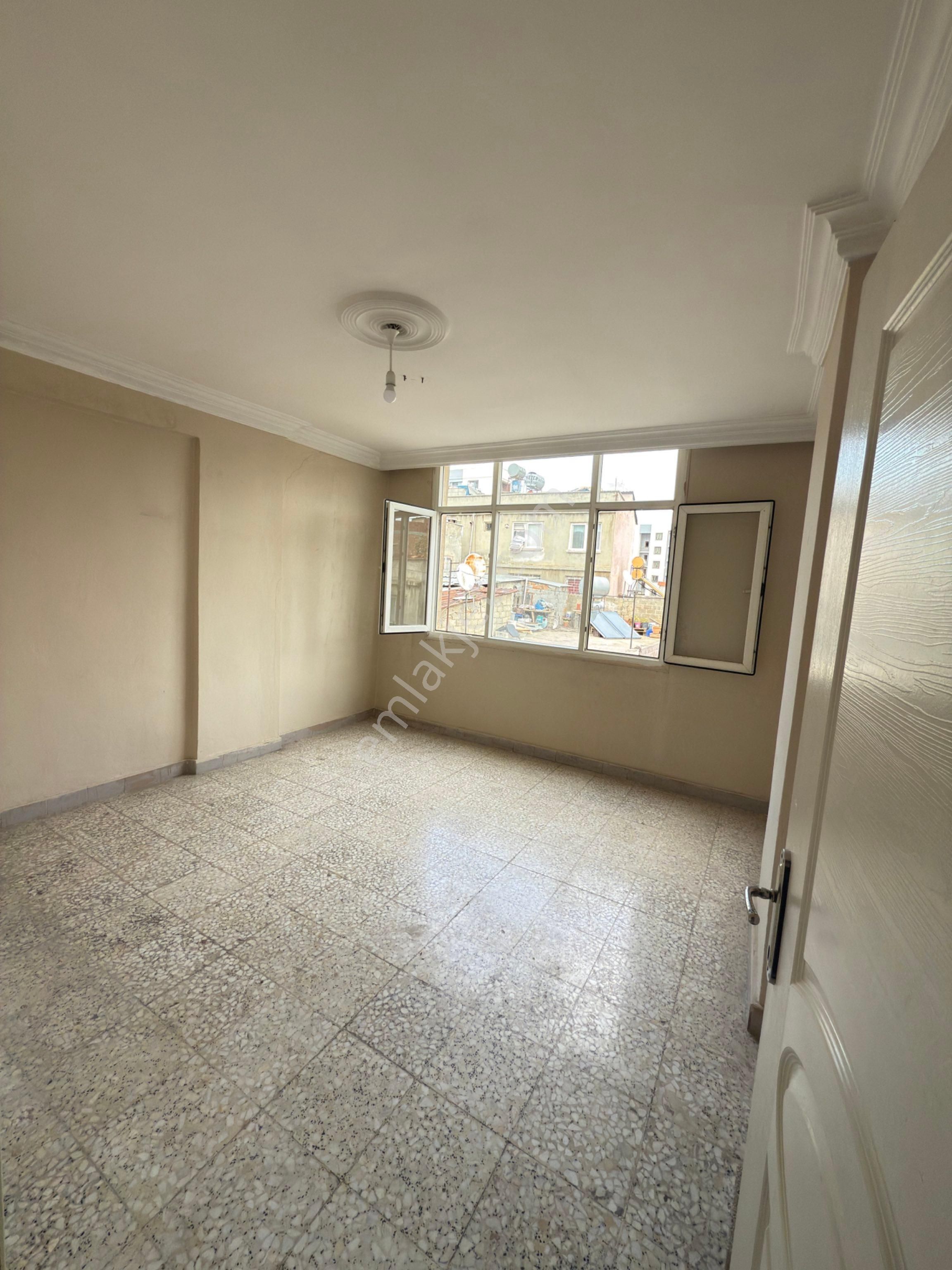 Barış Mahallesi Çift Cephesi Açık Müstakil Ara Kat Daire - Görsel 27