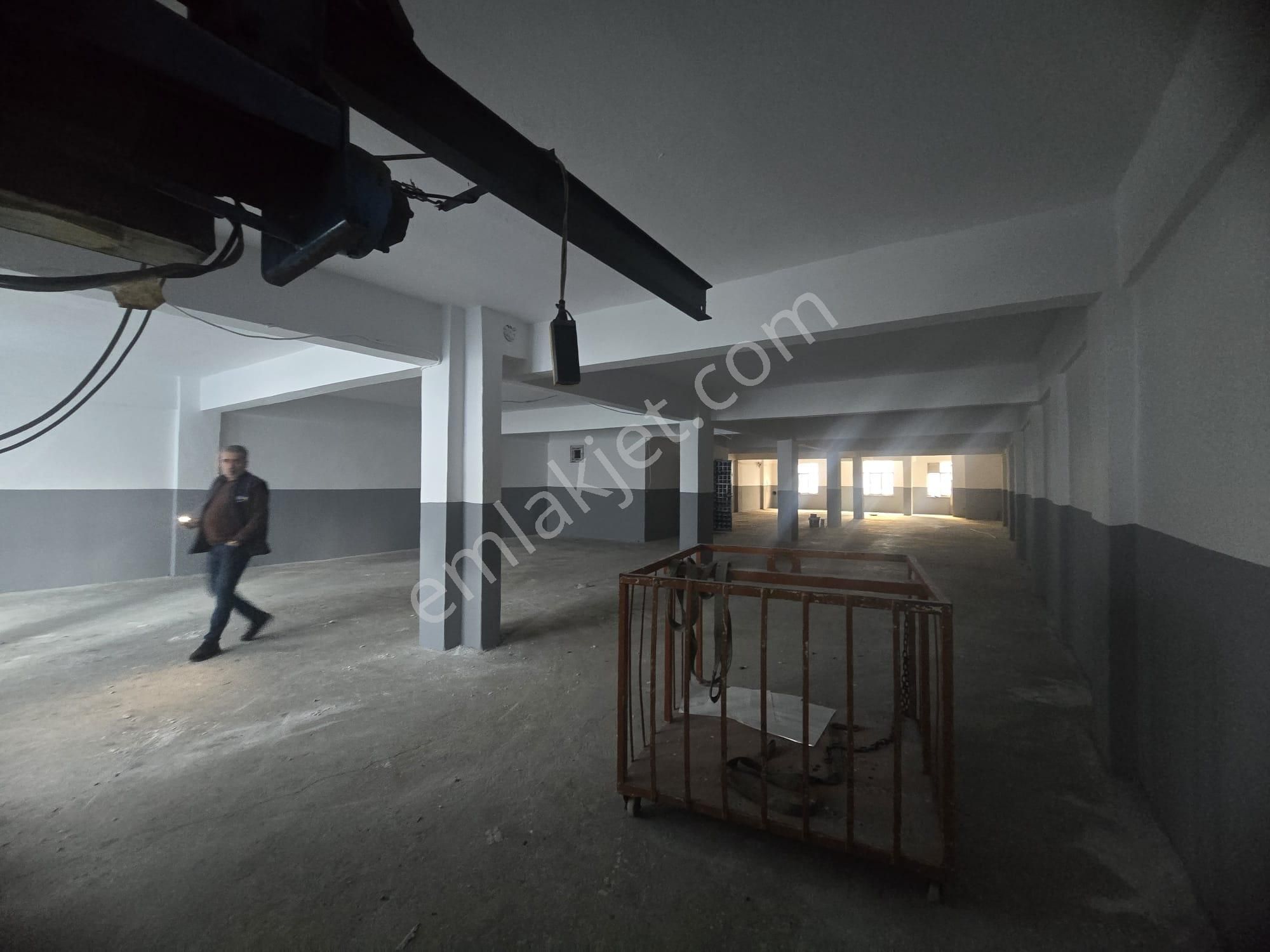 Toyap İnşaat Tan Uğurmumcu Mah 650m2 1.ve 2 Katlar Kiralık Dükkan - Görsel 2