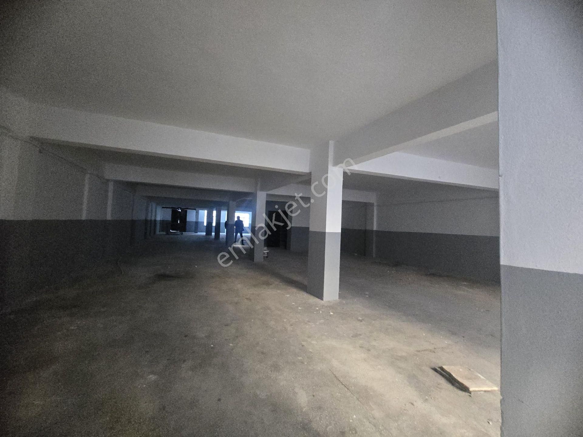 Toyap İnşaat Tan Uğurmumcu Mah 650m2 1.ve 2 Katlar Kiralık Dükkan - Görsel 4