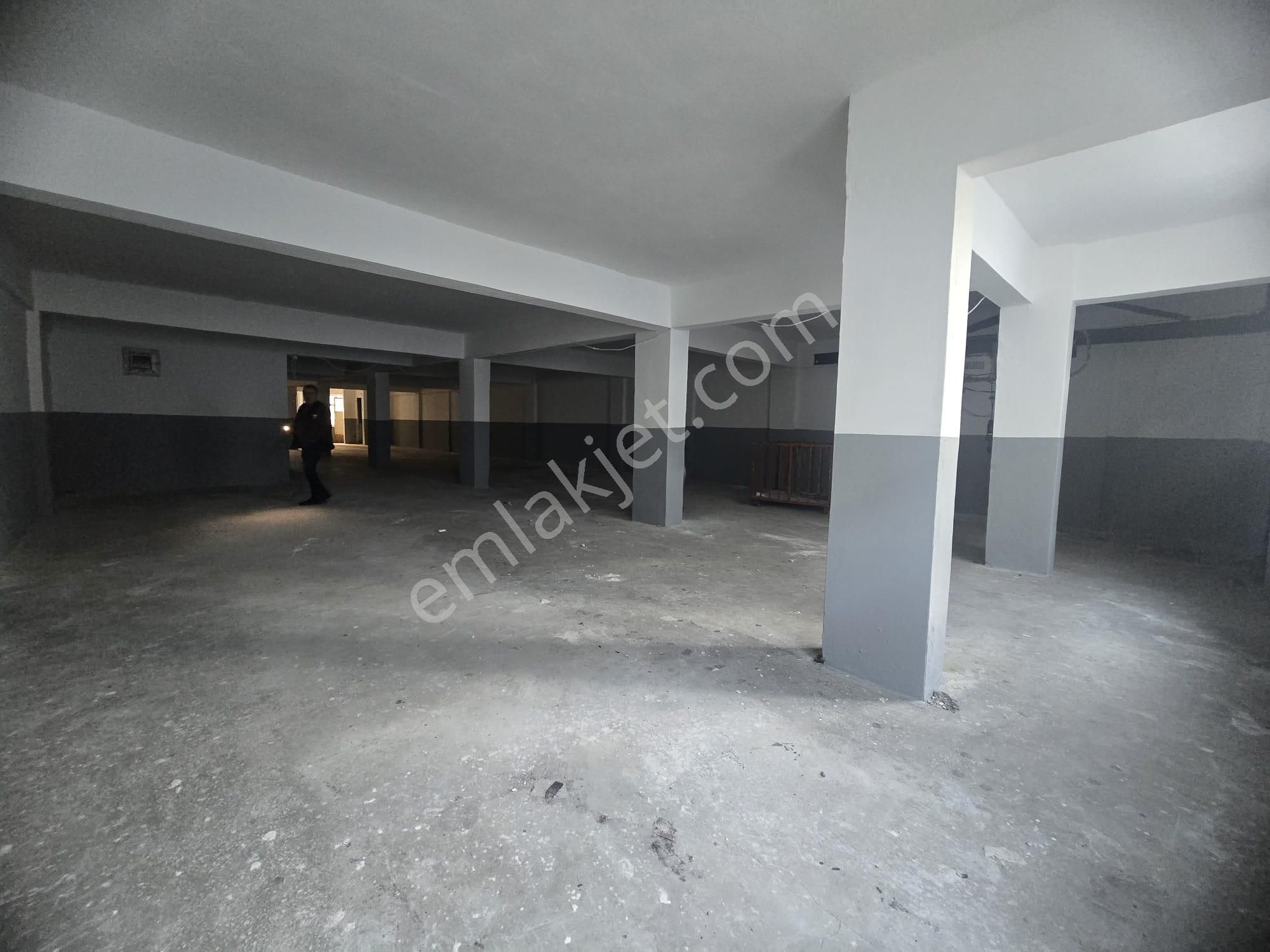 Toyap İnşaat Tan Uğurmumcu Mah 650m2 1.ve 2 Katlar Kiralık Dükkan - Görsel 3