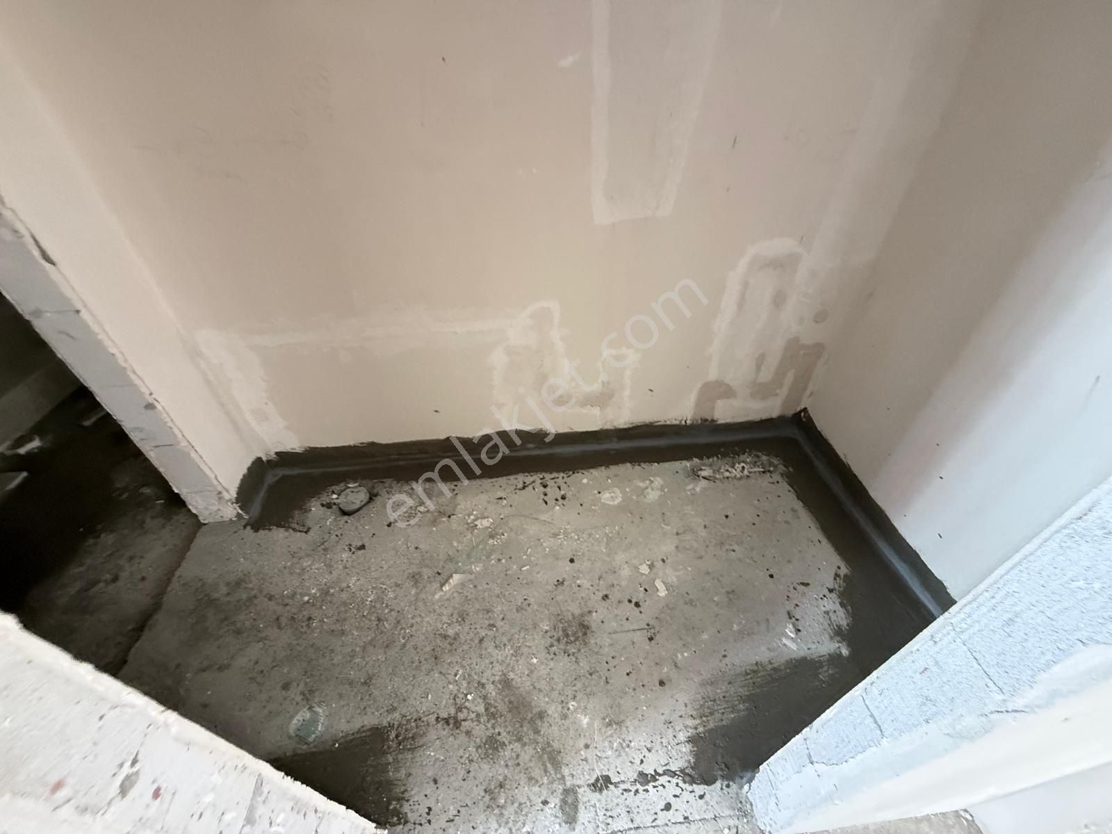 Utkudan Suadiyede Marmaraya Yakın Sıfır Binada 90m2 Satılık 2+1 - Görsel 11