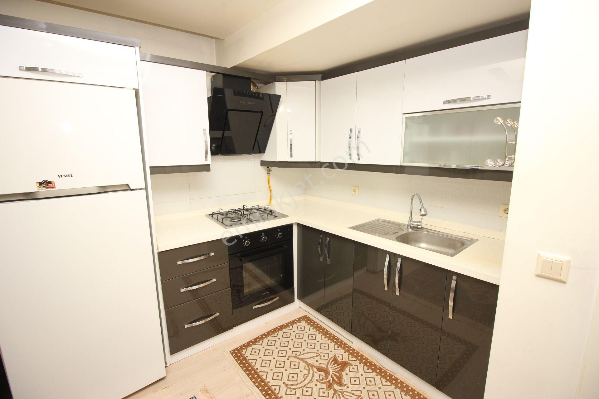 Hürriyet Mah İzban’a Yakın, Doğalgazlı, 2+1 Eşyalı Geniş Balkonlu Satılık Daire - Görsel 24