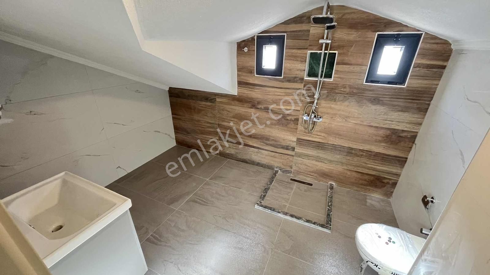 Turunç Dereözünde Standartları Dışında Lüks İkiz Havuzlu Villa - Görsel 19