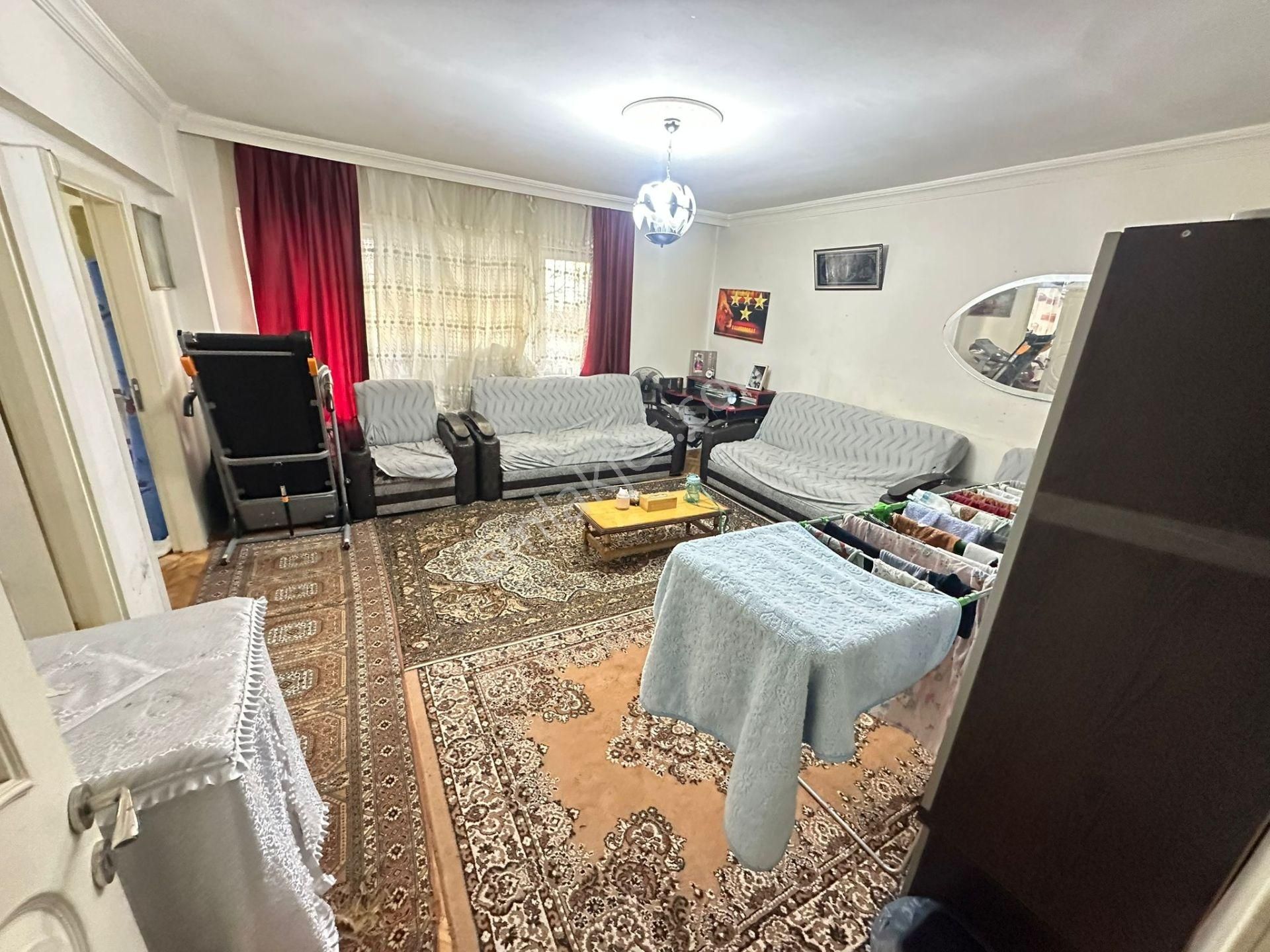 Çiçekli Okulu Yanı 3+1 Y.giriş, Isı Yalıtımlı Bina, Otoparklı