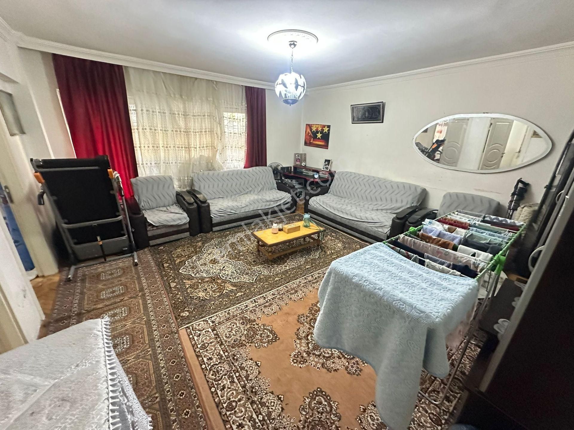 Çiçekli Okulu Yanı 3+1 Y.giriş, Isı Yalıtımlı Bina, Otoparklı - Görsel 5
