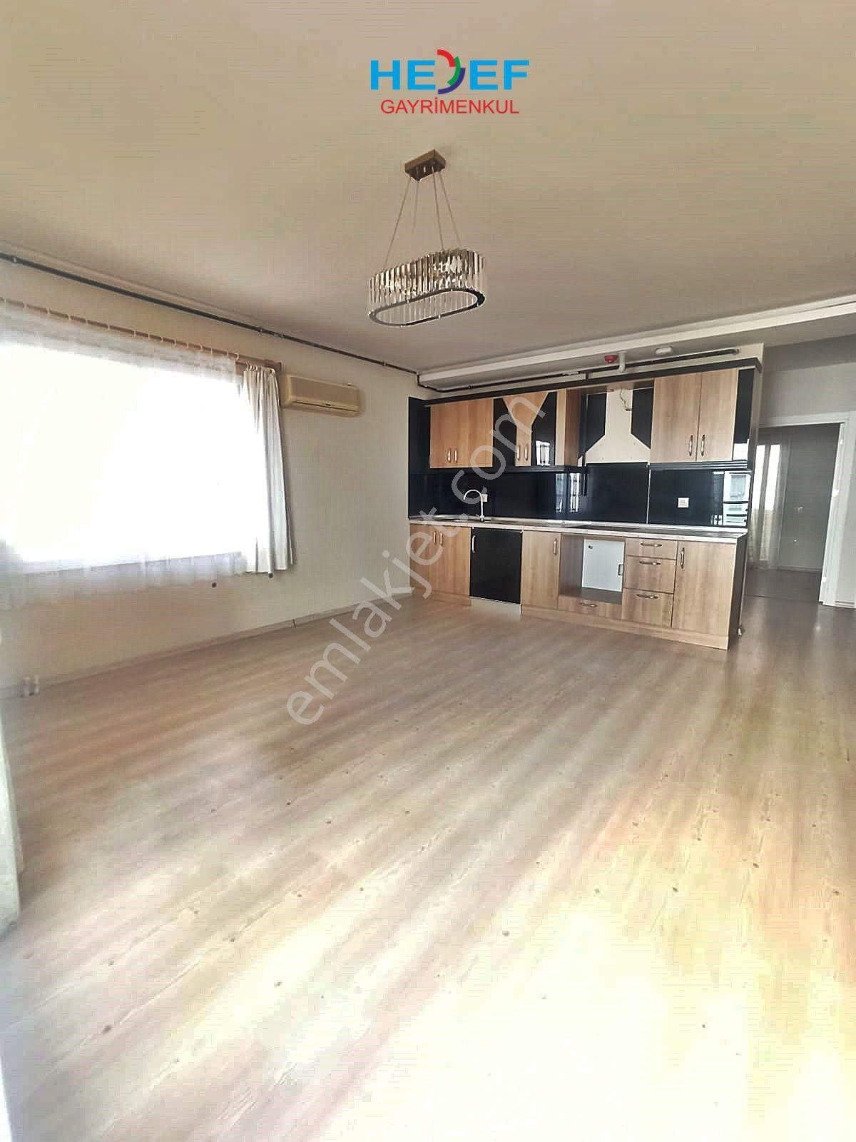 Hedef'ten Viranşehir'de Denize 30 Metre Açık Mutfaklı 2+1 Daire - Görsel 6