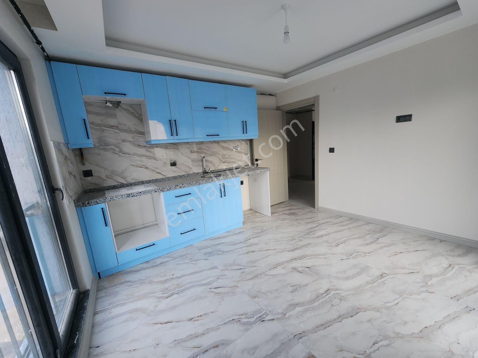 Kayalardan Manzaralı Caddeüstü Lüks Ferah 175m2 Dubleks - Görsel 13
