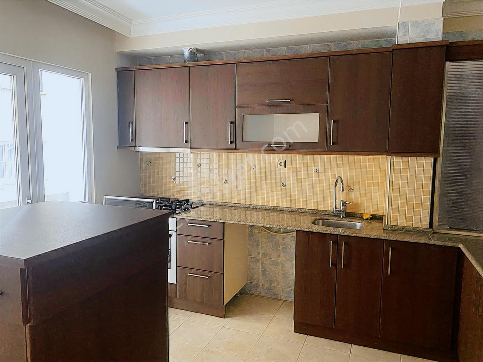 Gözde Emlakdan Şehir Merkezinde Satılık Köşe Başı Daire - Görsel 22