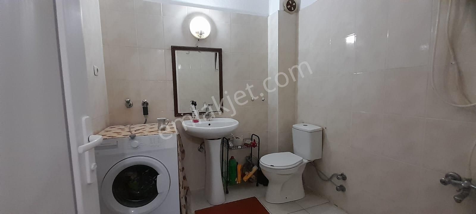 Cumhuriyet Mahallesinde Satılık 3 Katlı Mustakil Ev - Görsel 27