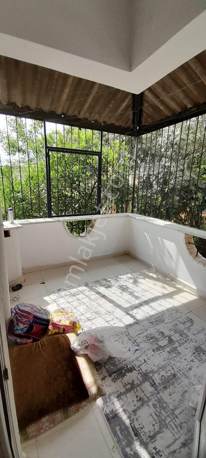 Cumhuriyet Mahallesinde Satılık 3 Katlı Mustakil Ev - Görsel 26