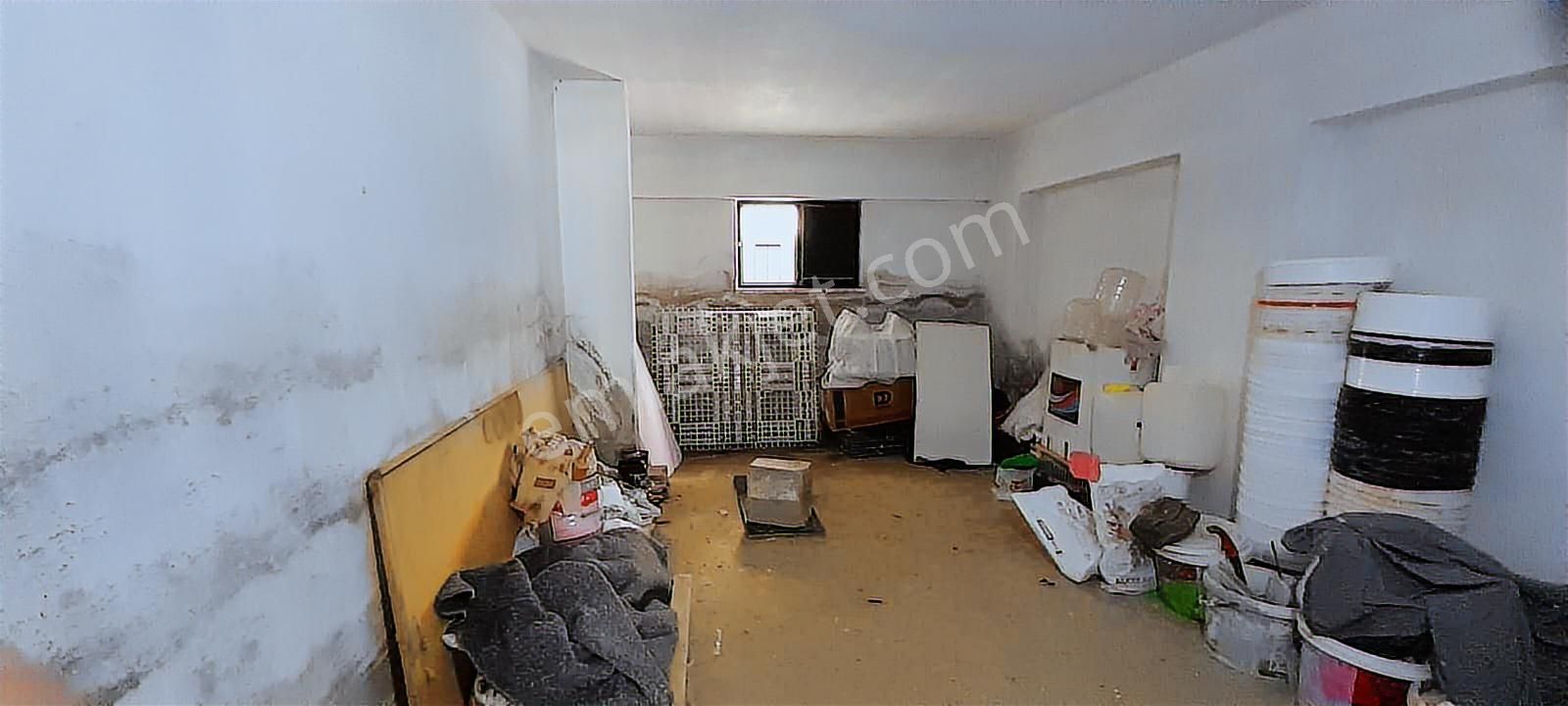 Cumhuriyet Mahallesinde Satılık 3 Katlı Mustakil Ev - Görsel 13