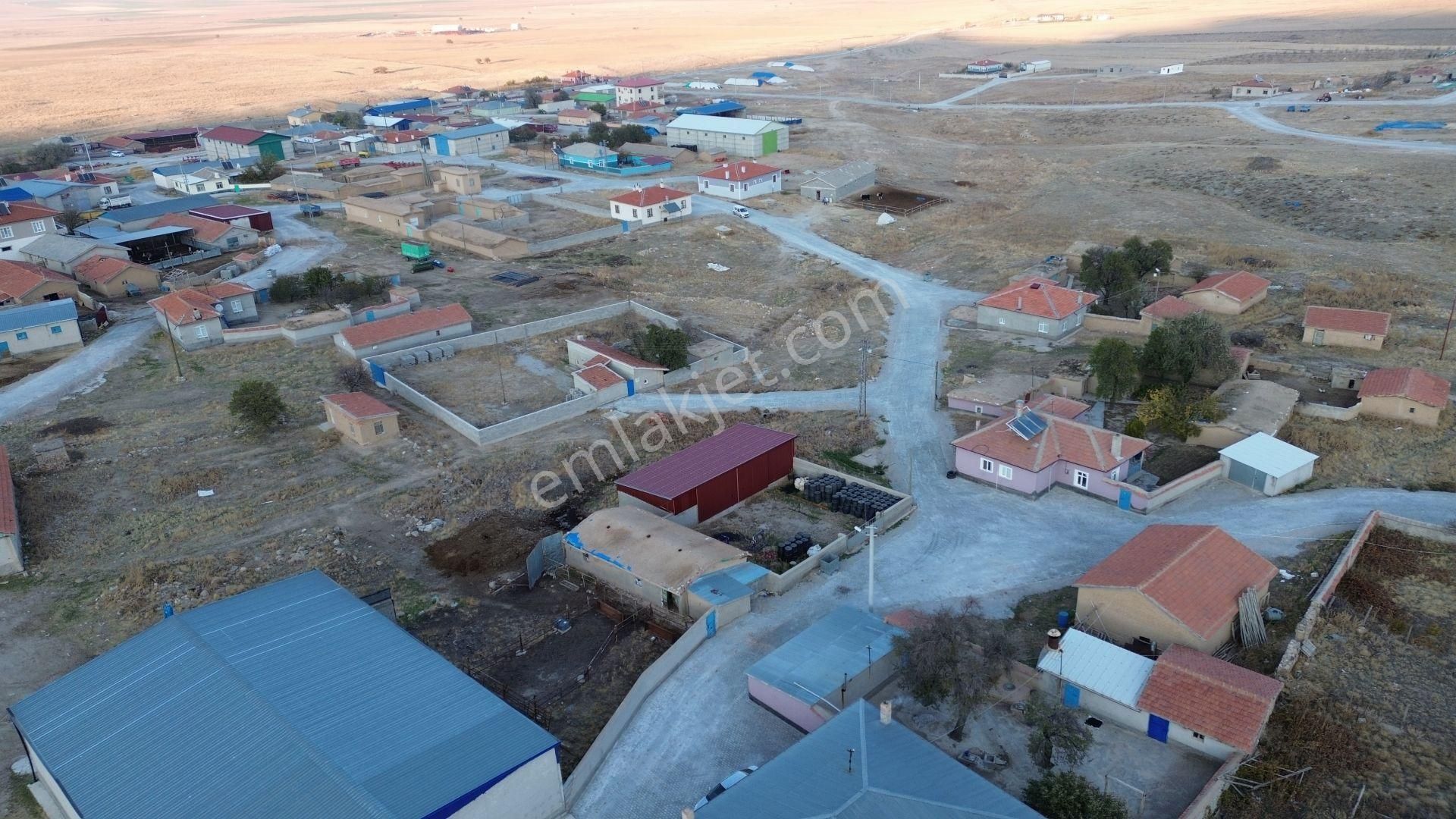 Konya / Karatay / Beşağıl Mahallesinde 700 M² Müstakil Tapulu Konut İmarlı Arsa - Görsel 7